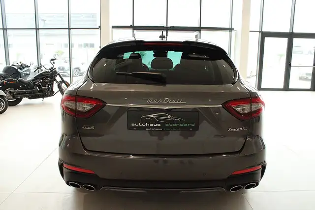 Maserati Levante GTS Q4 **Traumhafte Ausstattung** Ansicht 6