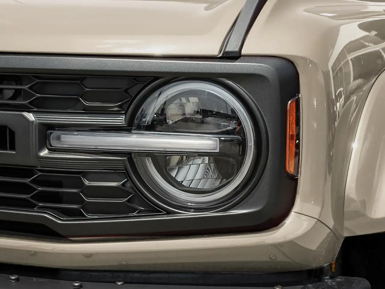 Ford Bronco снимка Ford Bronco