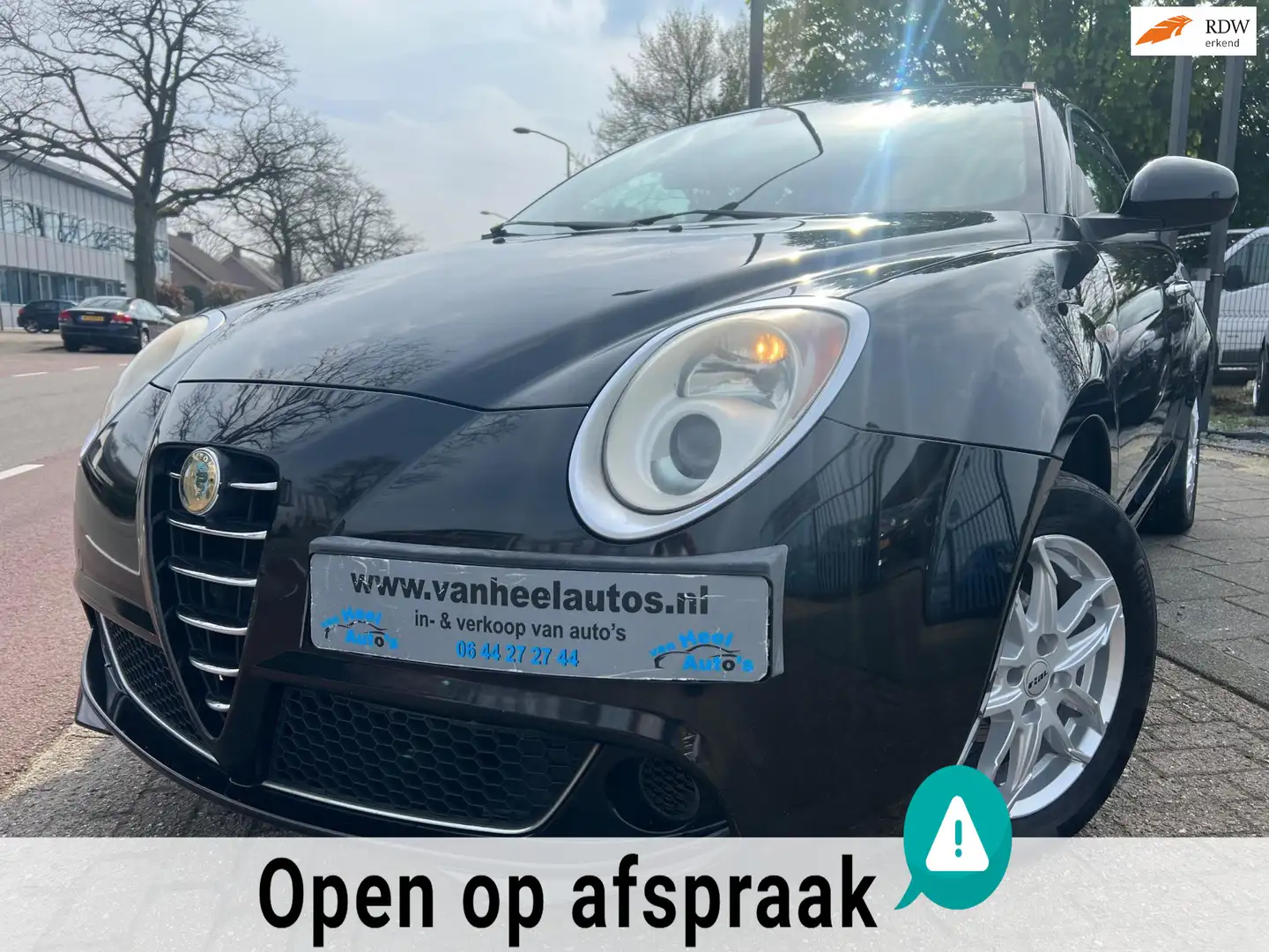 Alfa Romeo MiTo 1.4 Elek-Pakket Lmv Radio/Cd Nw Apk..!! Zwart - 1