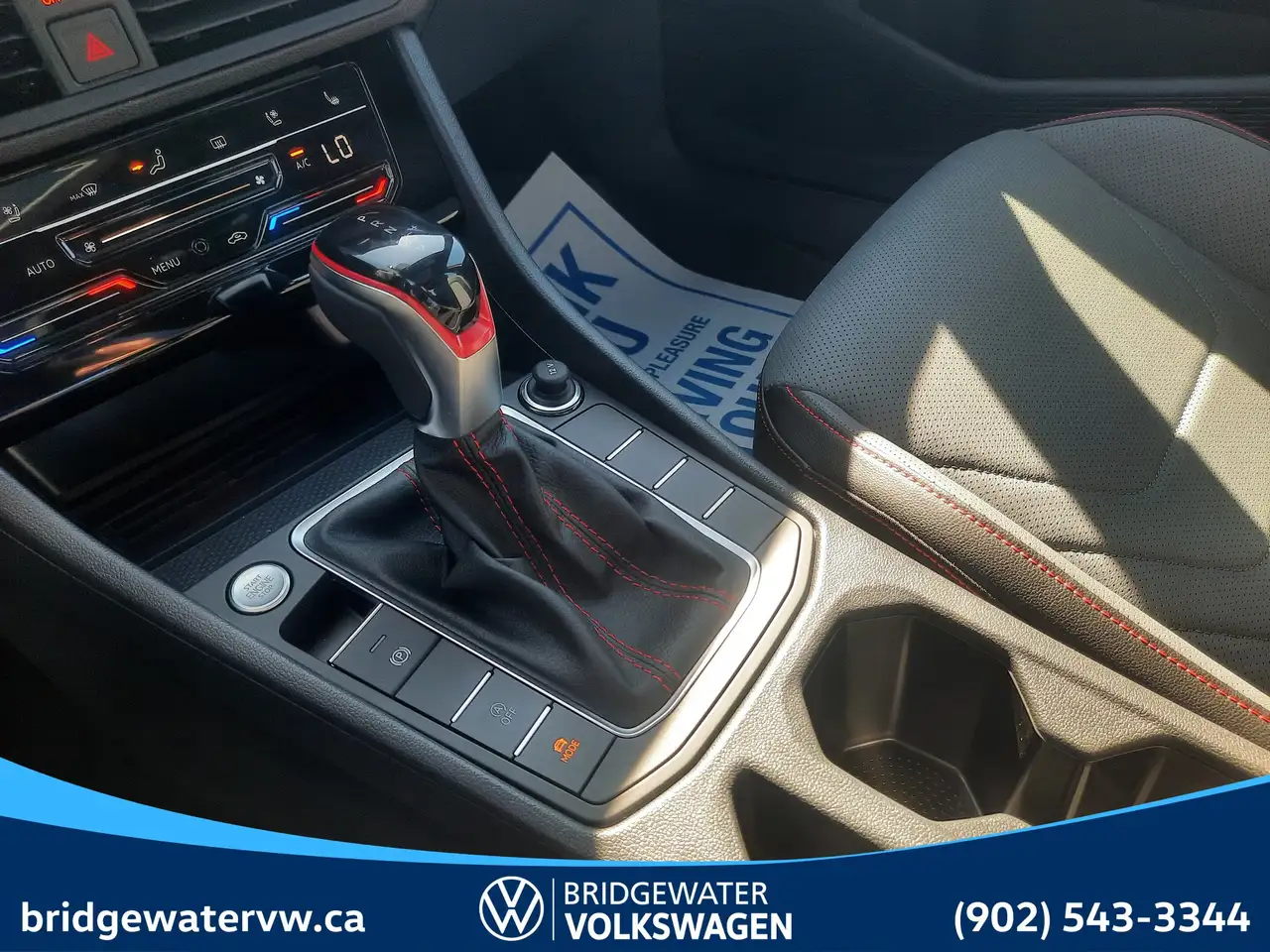 Volkswagen Jetta снимка Volkswagen Jetta