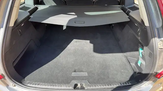 Volvo XC90 view 14