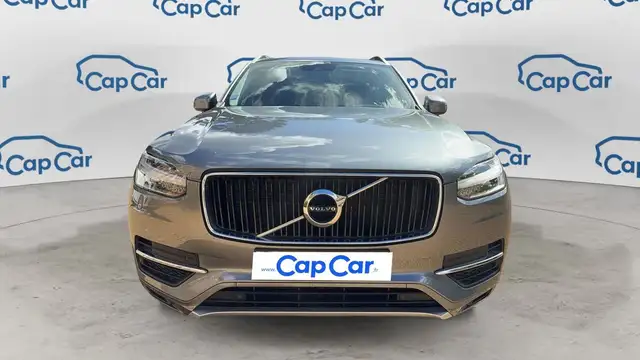 Volvo XC90 view 5