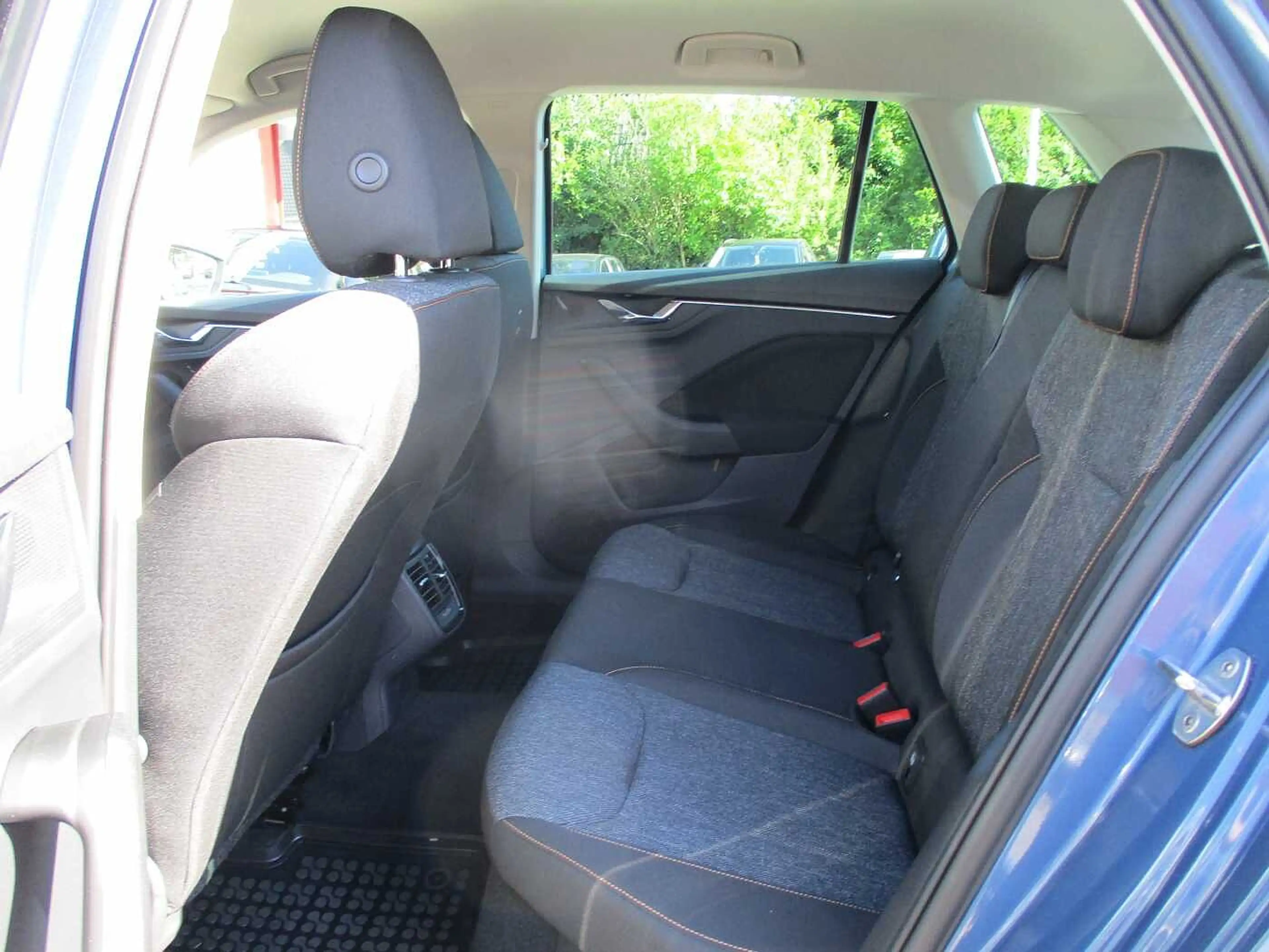 Skoda Kamiq Clever, LED, Sitz & Lenkradheizung, AHK — photo 12