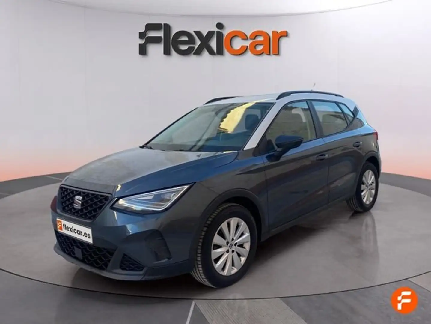SEAT Arona 1.0 TSI S&S Style DSG7 XM 110 Gris - 2