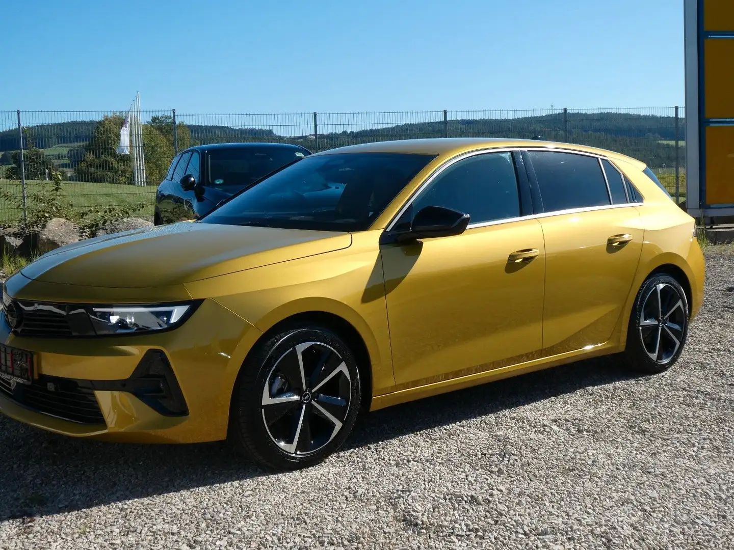 Opel Astra L- GS - Matrix-LED NAVI HUD HIFI Gelb - 1