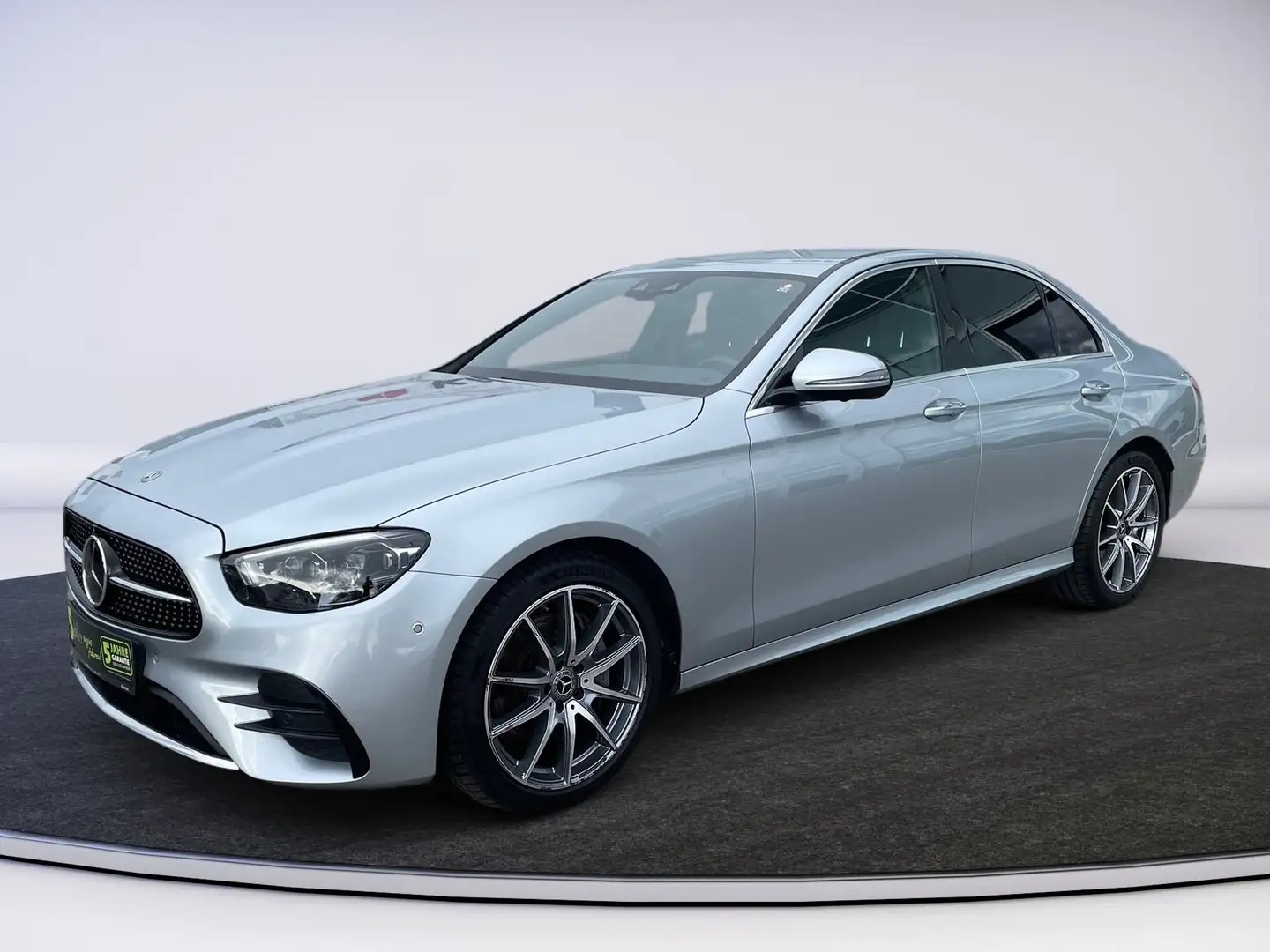 Mercedes-Benz E 220 d 4Matic  AMG Line 2xKlima AHK AUT Kam. LM Silber - 2