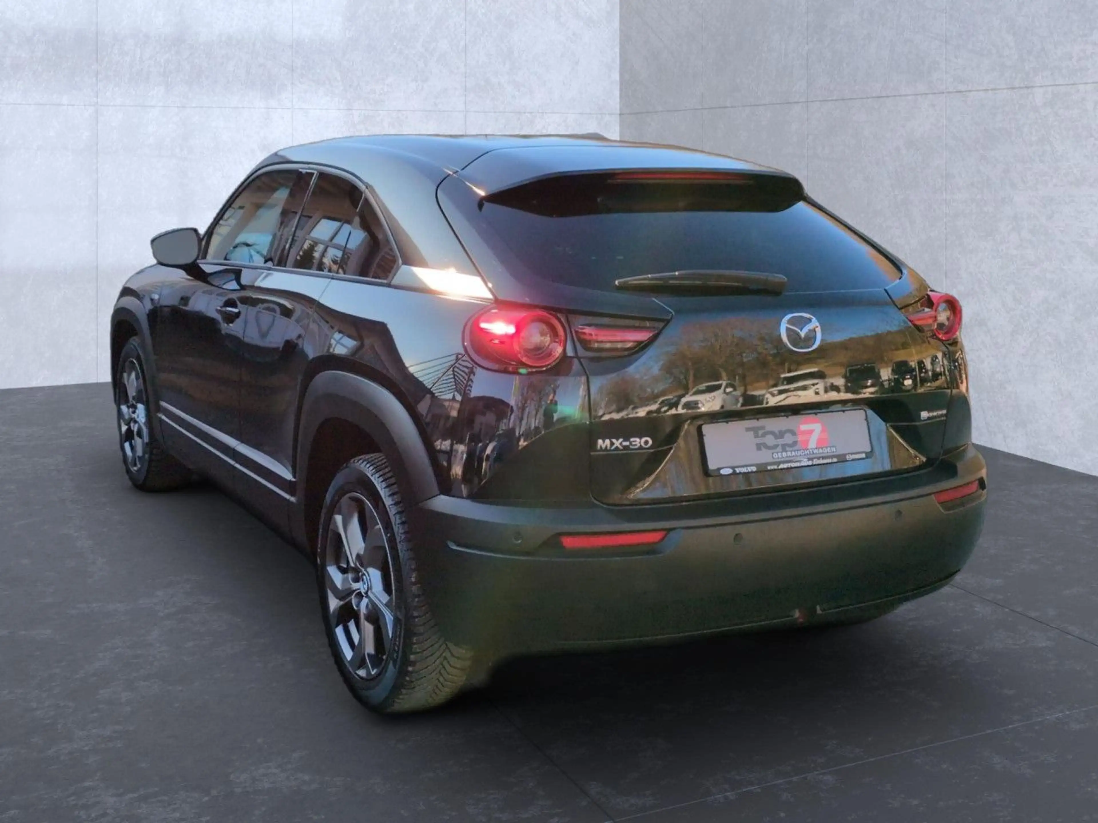 Mazda MX-30 e-SKYACTIV Makoto Automatik Bluetooth Navi — photo 3