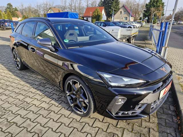 CUPRA Leon 2.0 TSI 245 kW 4Drive VZ