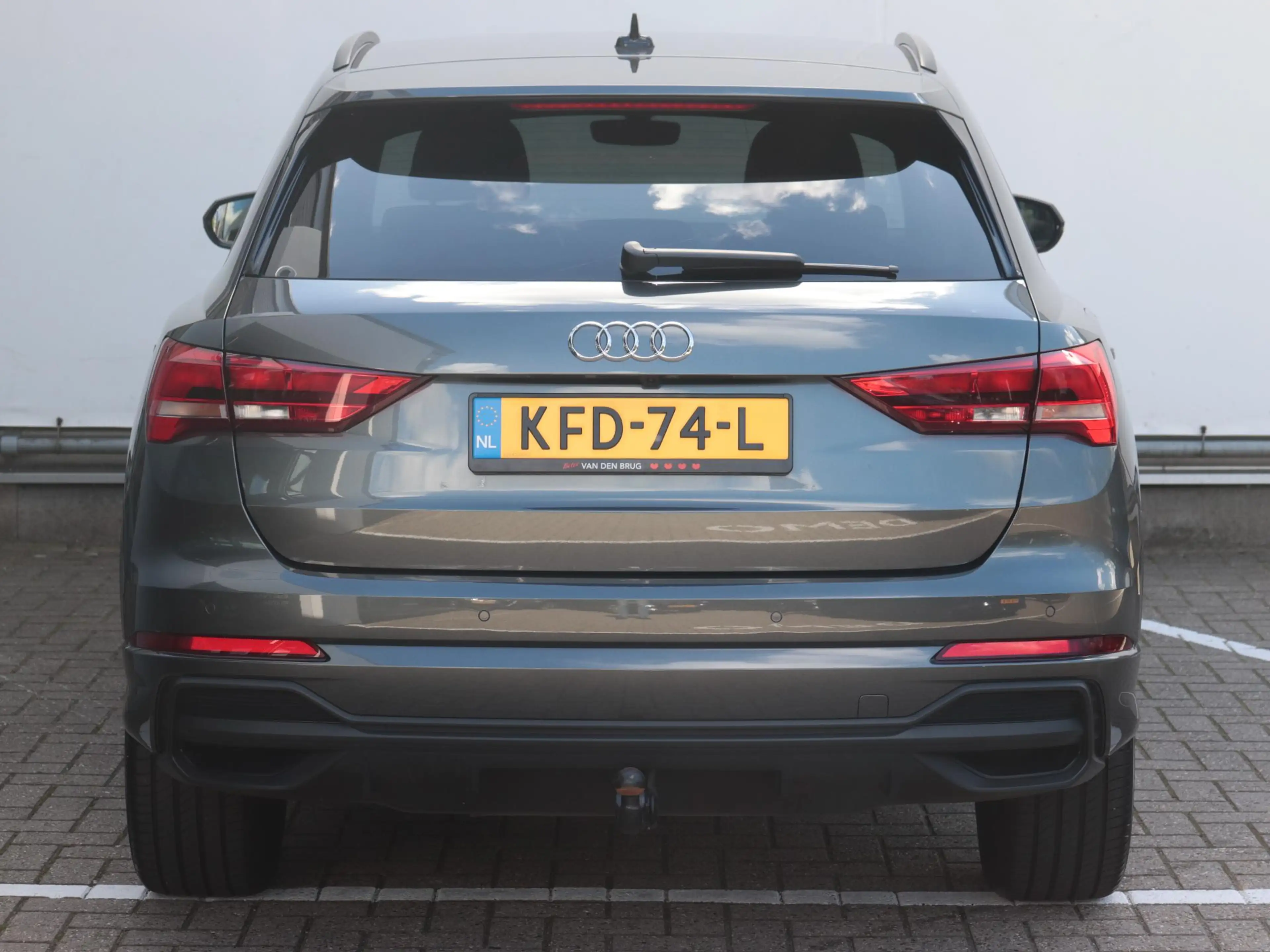 Audi Q3 45 TFSI e S edition | Trekhaak | Achteruitrijcamer — photo 6