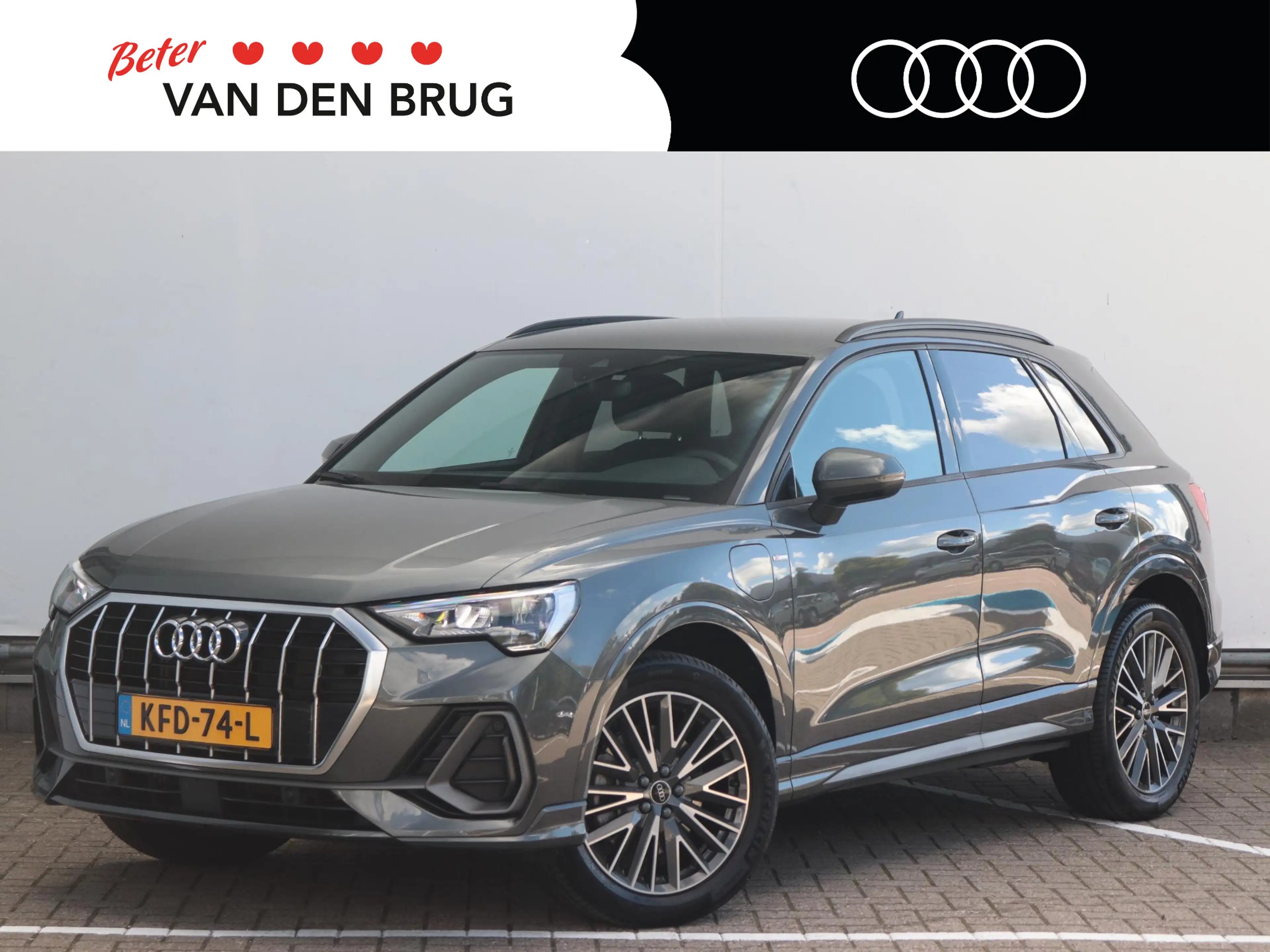 Audi Q3 45 TFSI e S edition | Trekhaak | Achteruitrijcamer