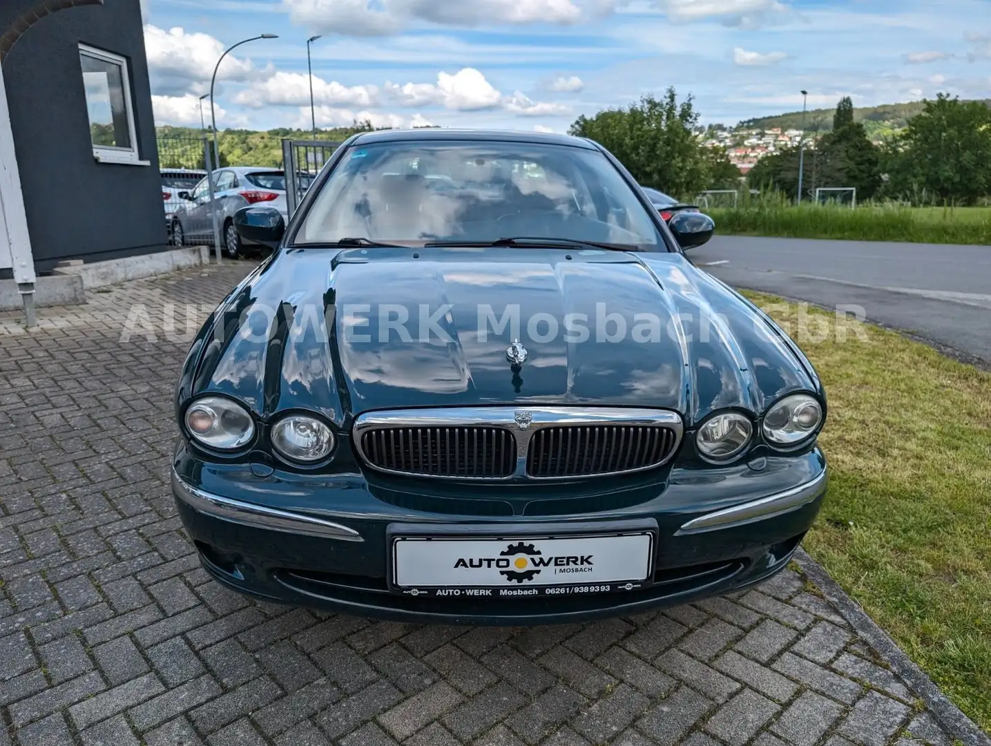 Jaguar X-Type 2.5 V6 Executive/Allrad/Leder/Klimaa./Shz Grün - 1