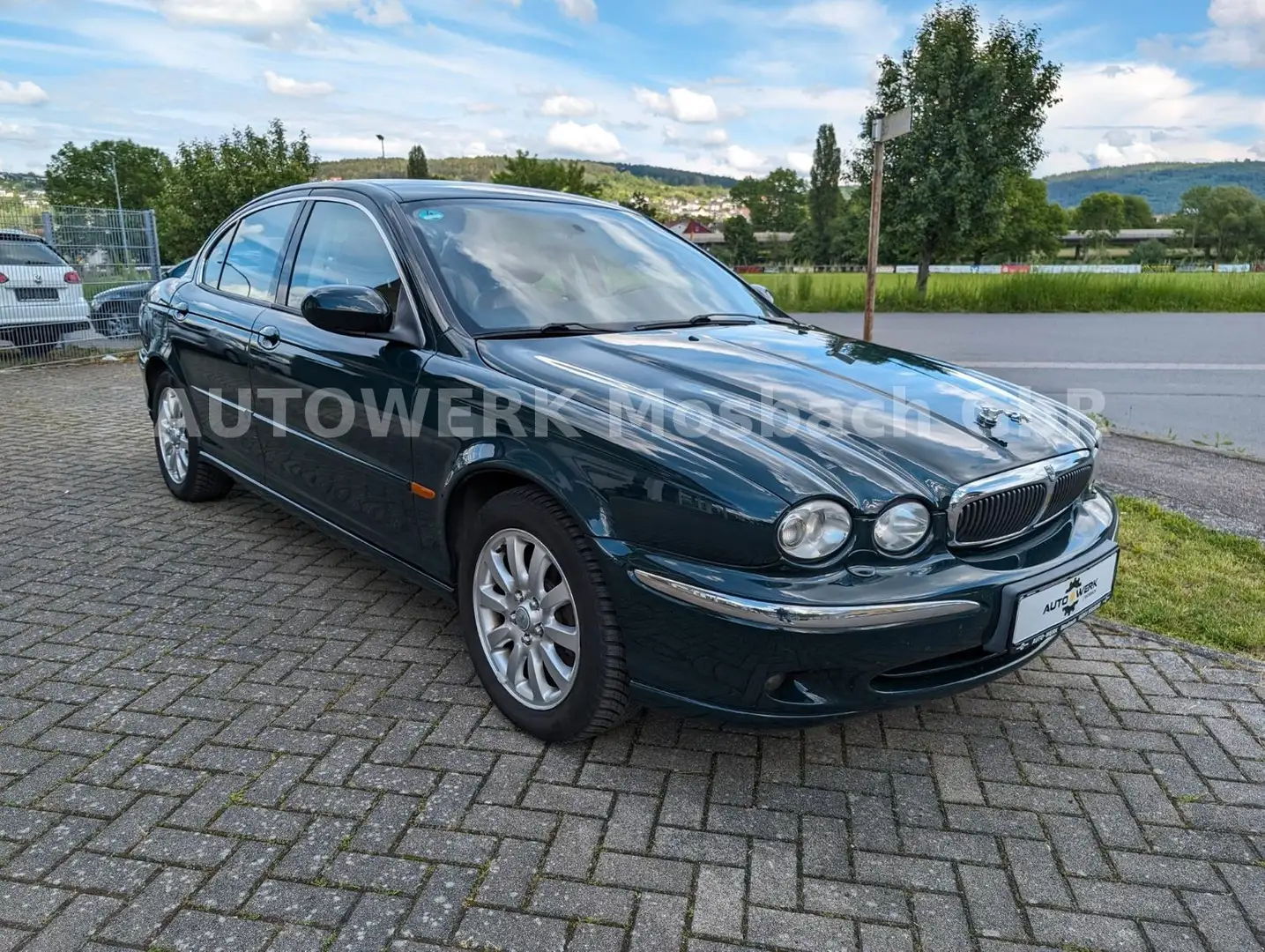 Jaguar X-Type 2.5 V6 Executive/Allrad/Leder/Klimaa./Shz Grün - 2