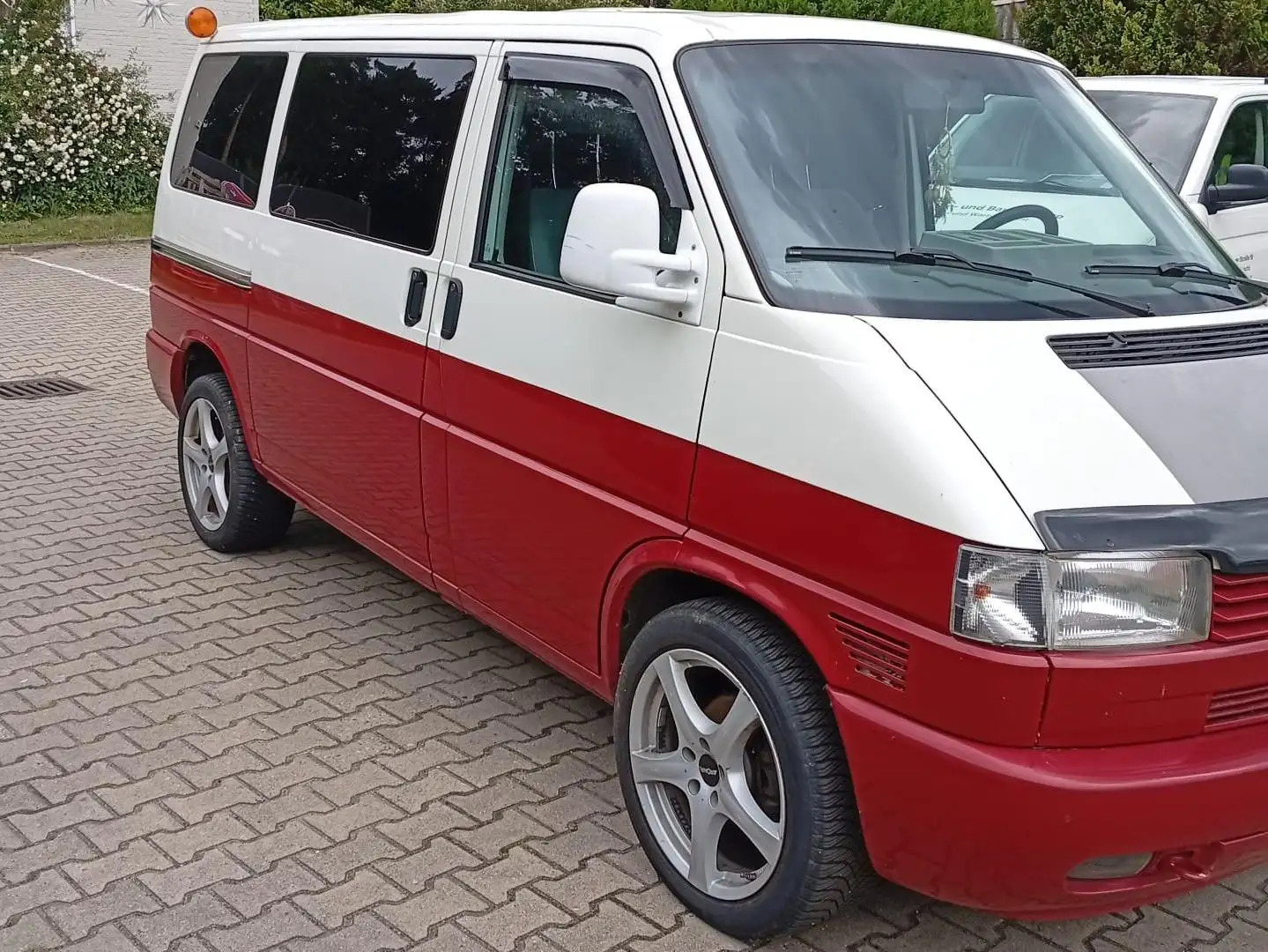Volkswagen T4 Caravelle Caravelle T4 TDI 7DK2Y2 Rot - 2