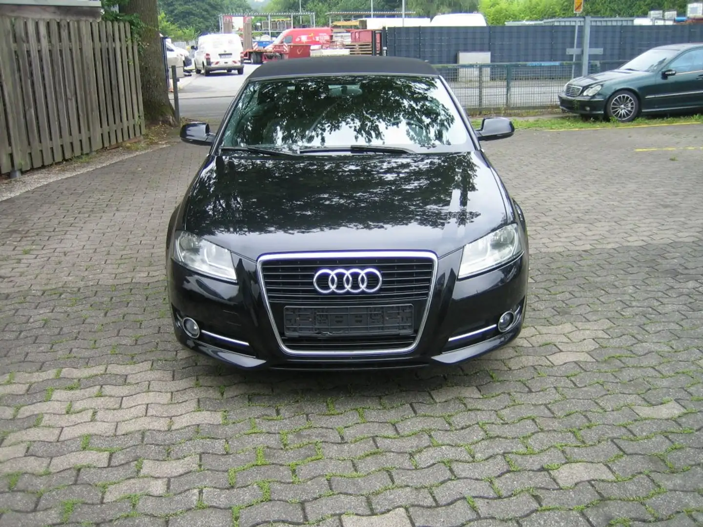Audi A3 A3!!Ambition!2.Hd!!Scheckheft!!TOP!!Mod.11!! Schwarz - 1