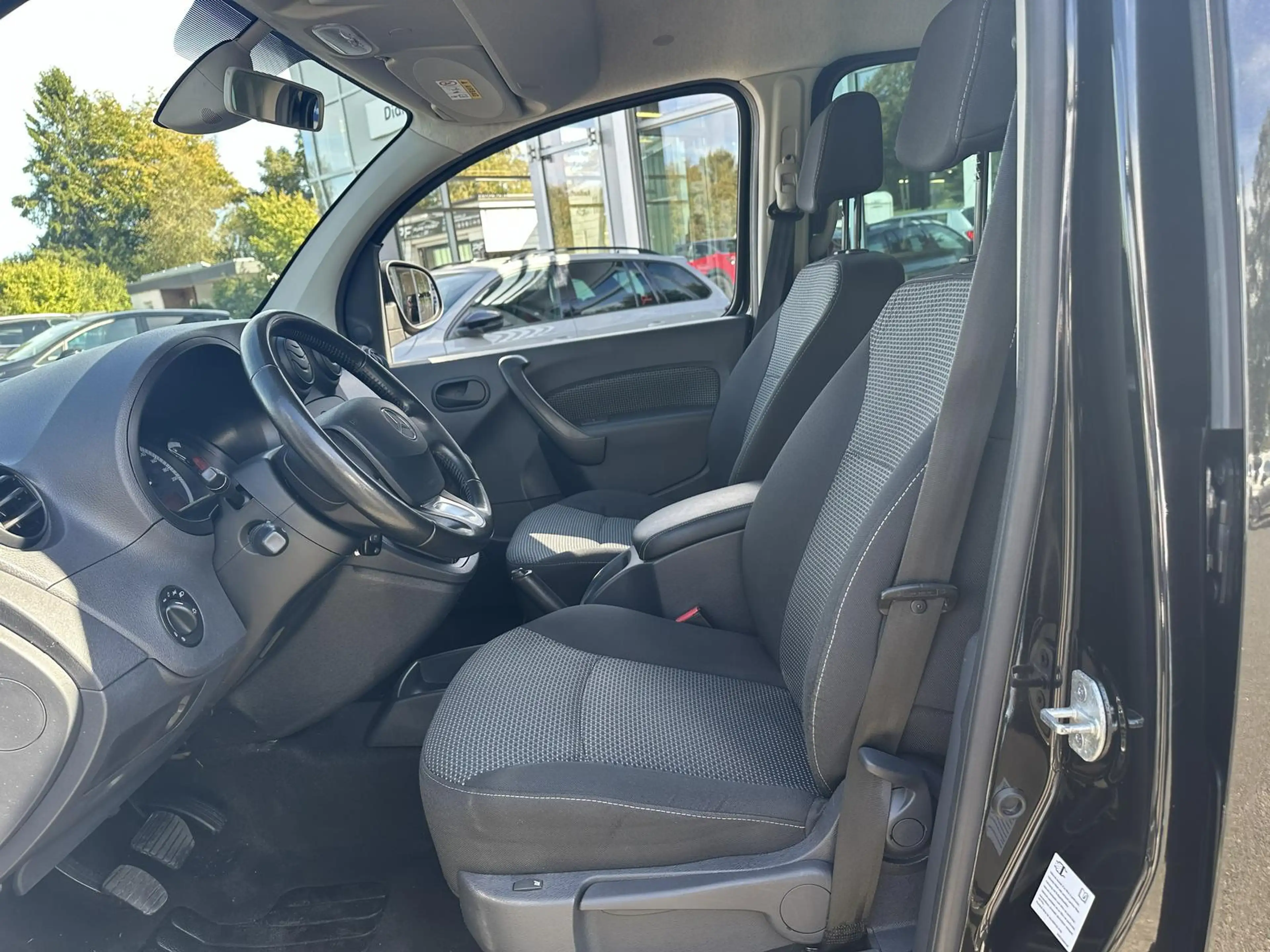 Mercedes-Benz Citan 1.5 CDI Klimaauto*AHK*PDC*Alu — photo 17