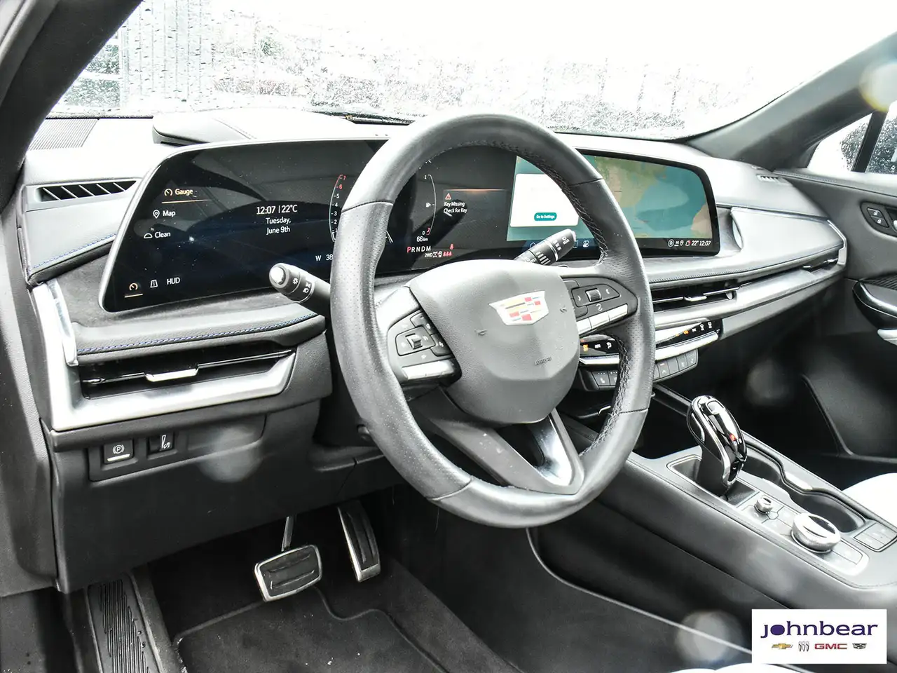 Cadillac XT4 снимка Cadillac XT4