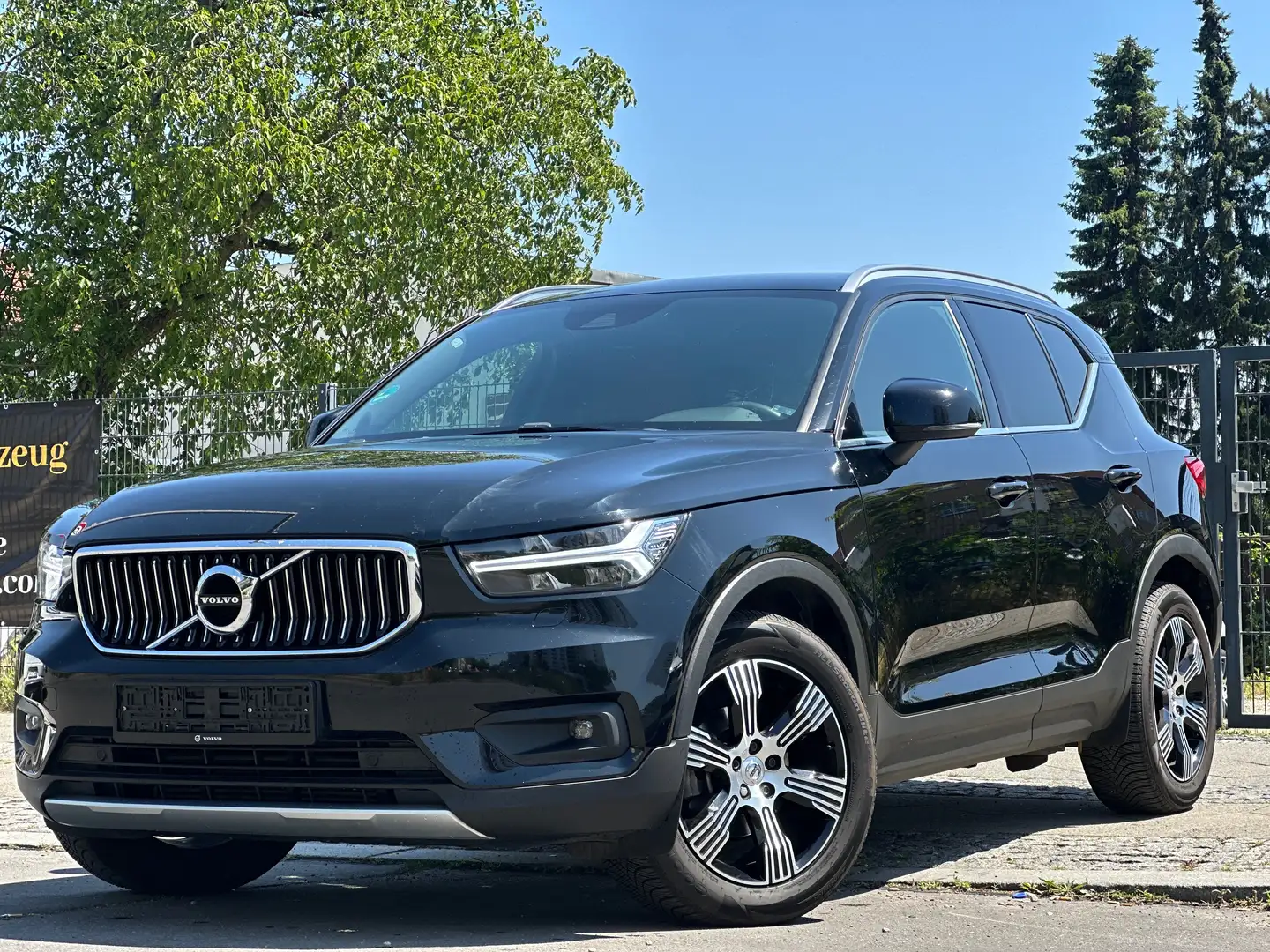 Volvo XC40 Inscription 2WD/Memory/Kamera/Volleder Schwarz - 1