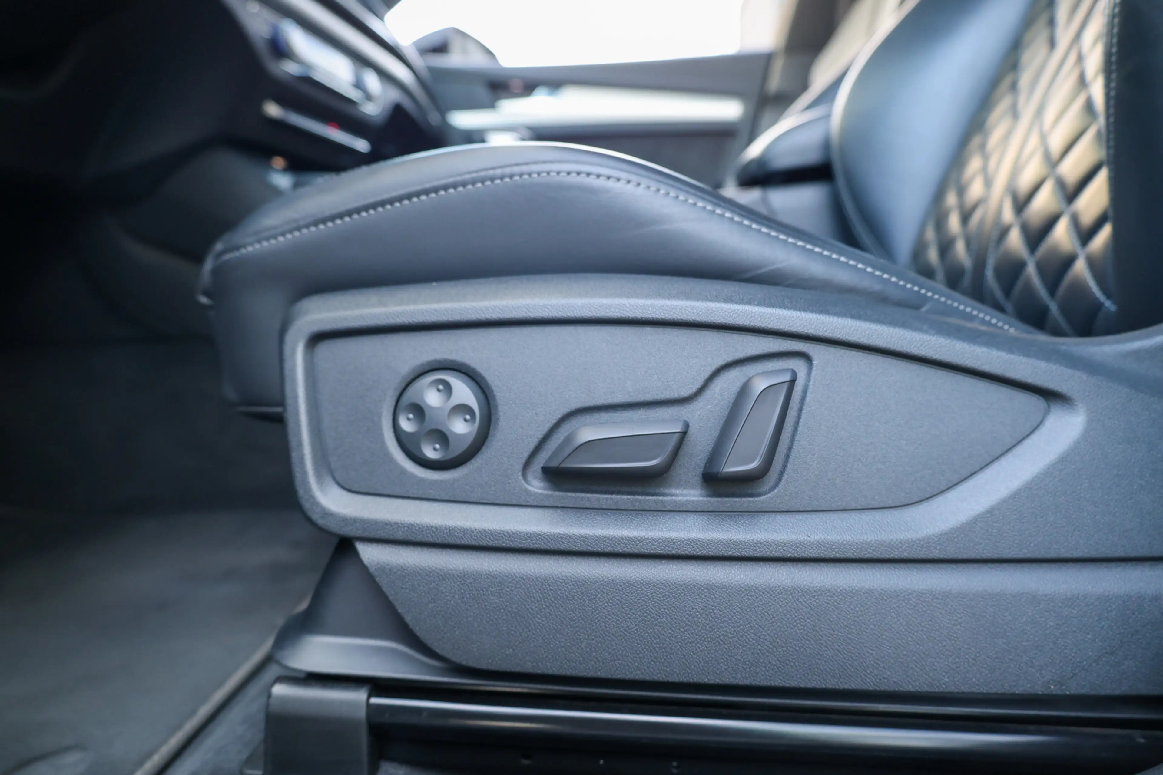 Audi Q5 55 TFSI e quattro Competition | S-LINE | SOH 86% | — photo 12