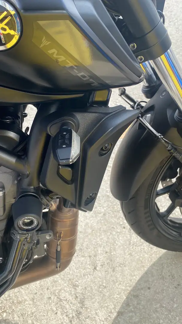Yamaha MT-07 - 2