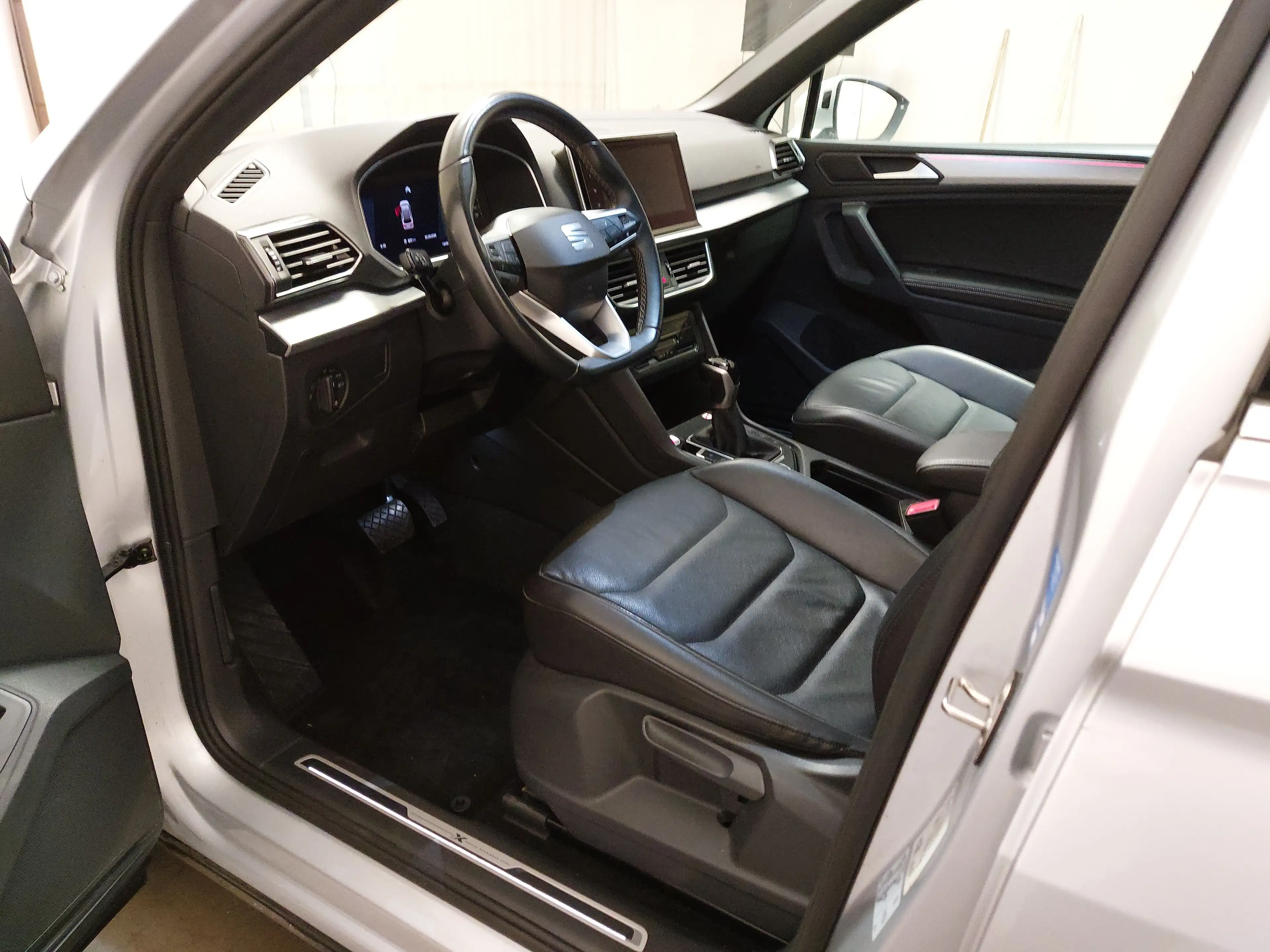 SEAT Tarraco 2.0 TDI 4Drive Xperience Leder Navi LED — photo 6