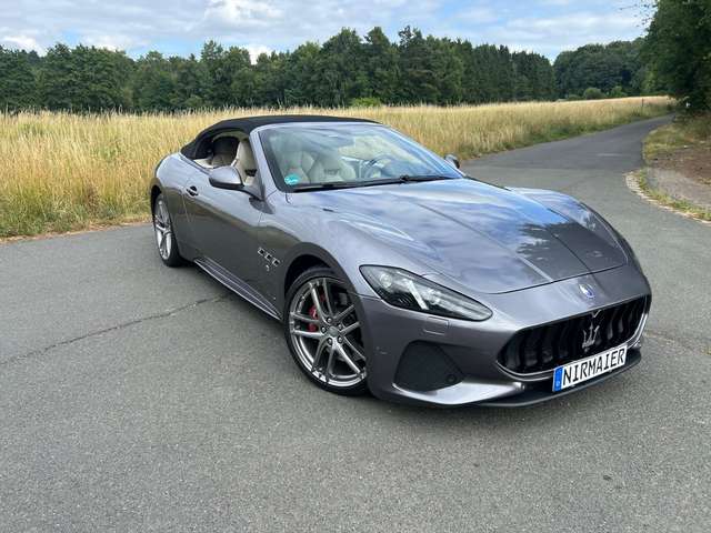 Imagine Maserati GranCabrio 4.7 MC Unfallfrei, Scheckheft
