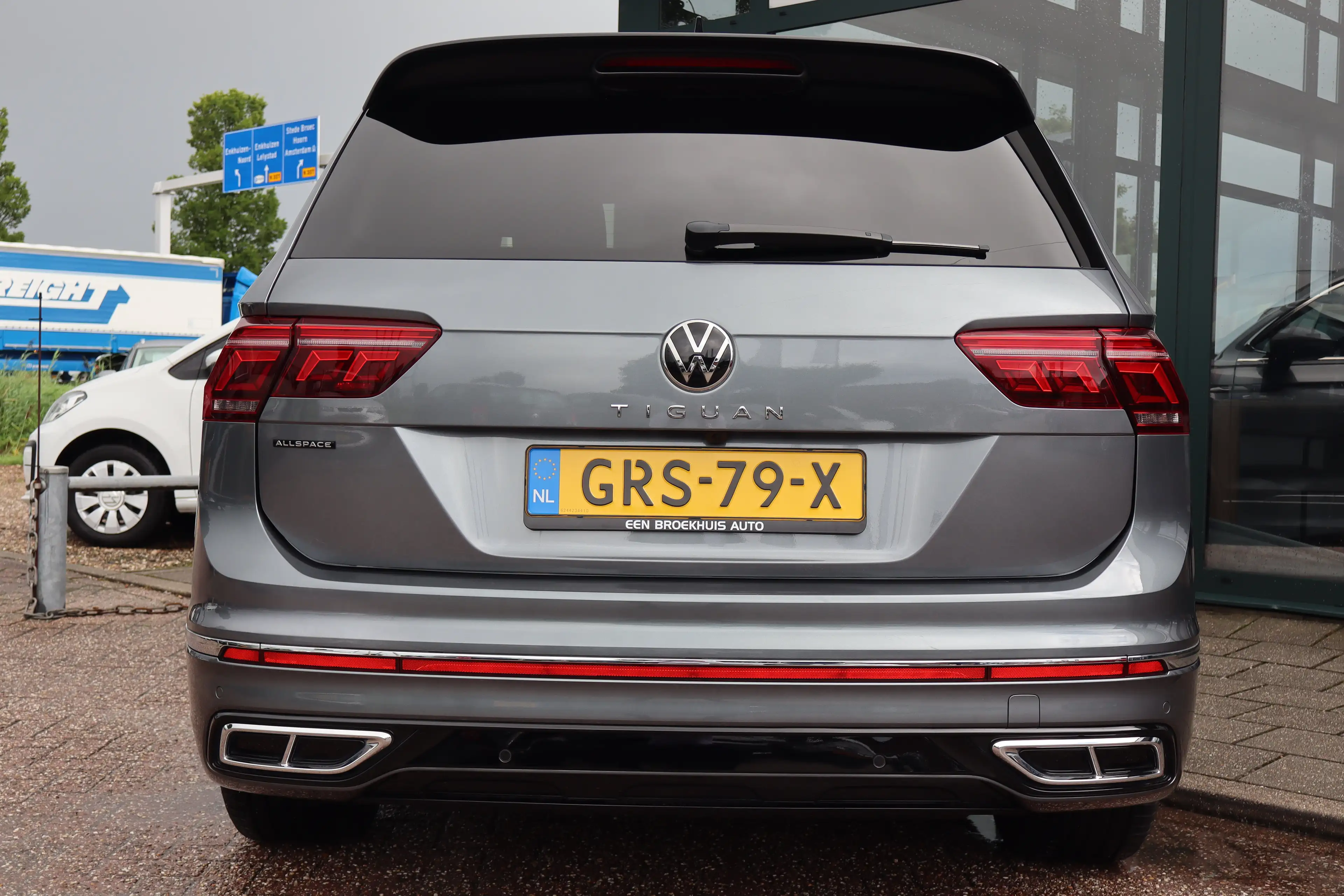 Volkswagen Tiguan Allspace 1.5 TSI R-Line Business 7p. 150PK TREKHAAK | Apple — photo 32