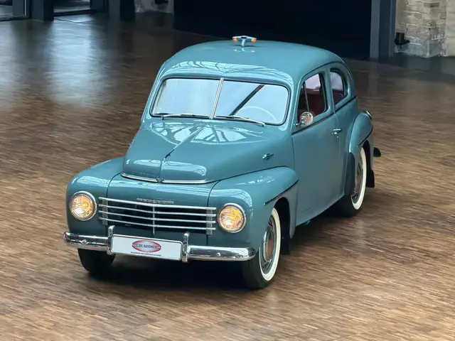 Volvo Autres PV 444 BS