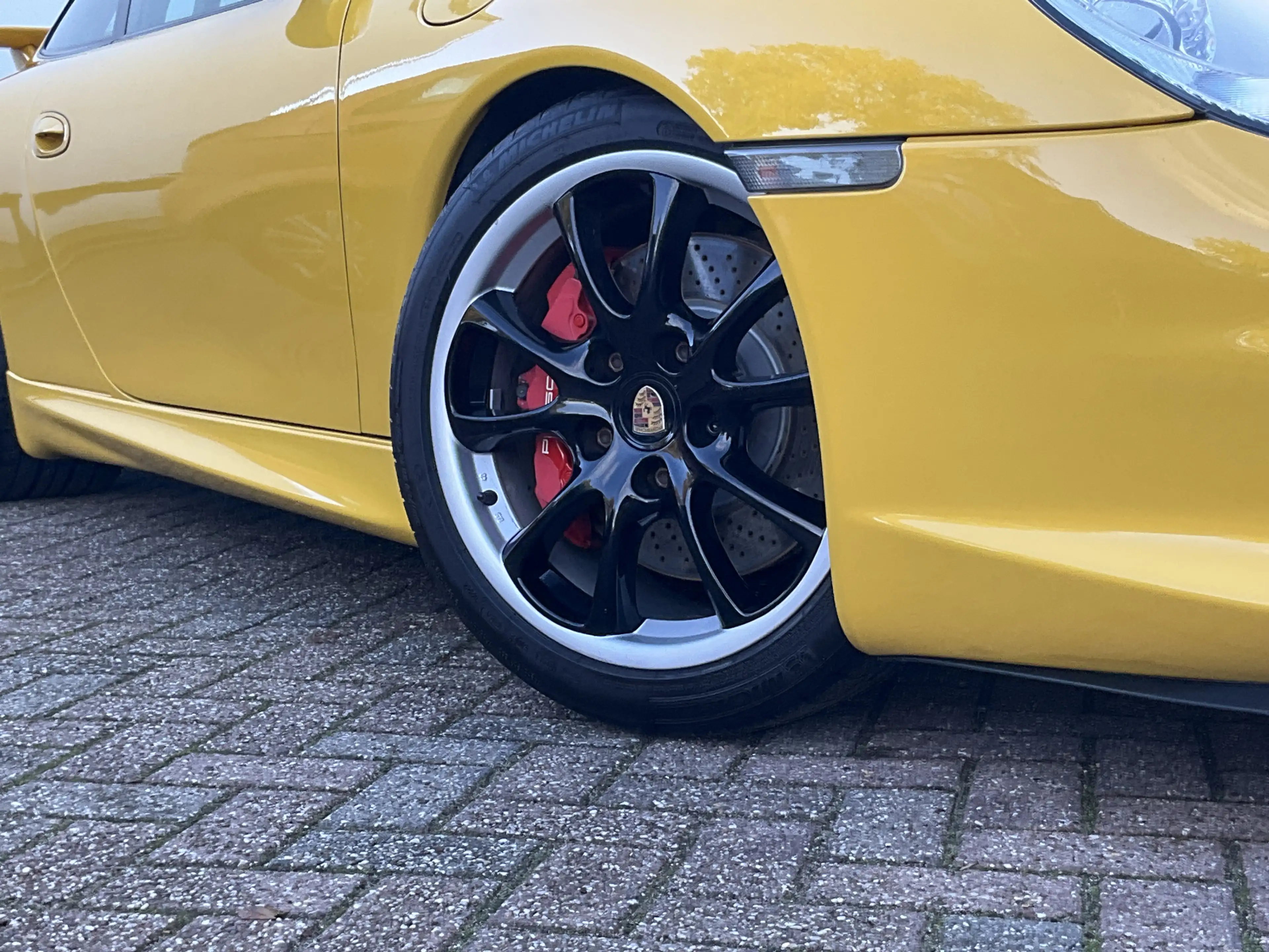 Porsche 996 3.6 Coupé 996 GT3 Collect Car Speed Yellow Carbon — photo 14