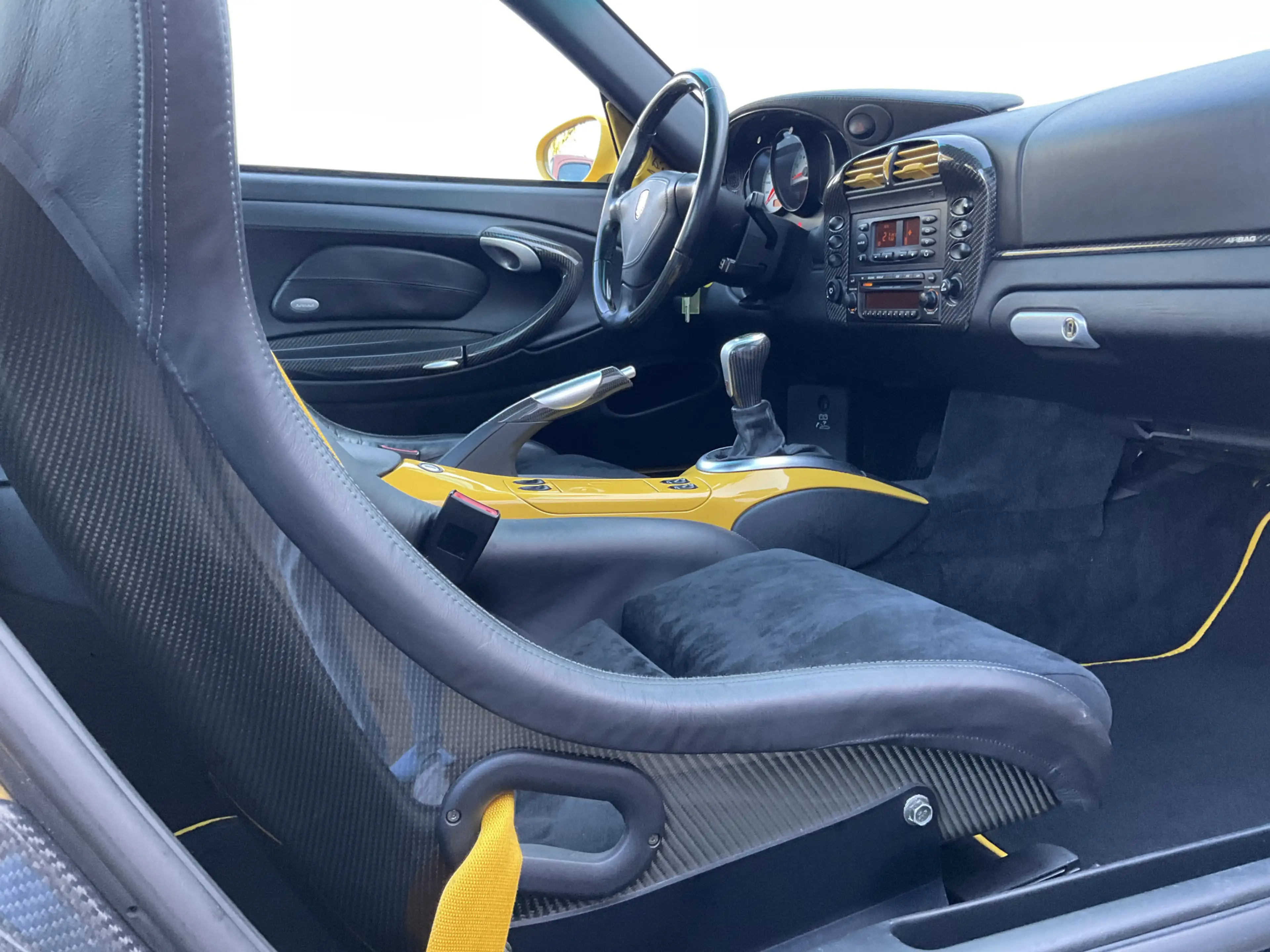 Porsche 996 3.6 Coupé 996 GT3 Collect Car Speed Yellow Carbon — photo 6