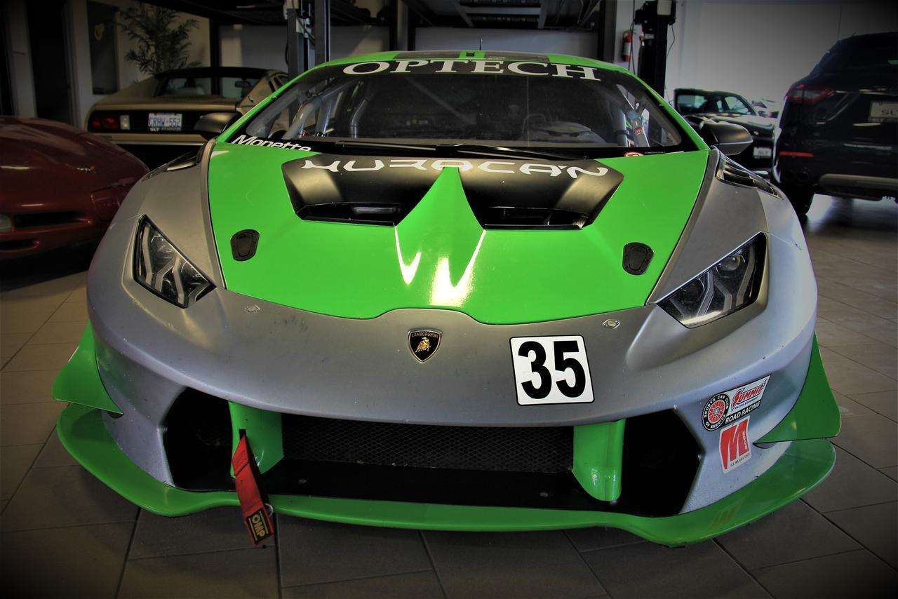 2015 Lamborghini Huracan SUPER TROFEO LP-620-2 FACTORY RACE CAR