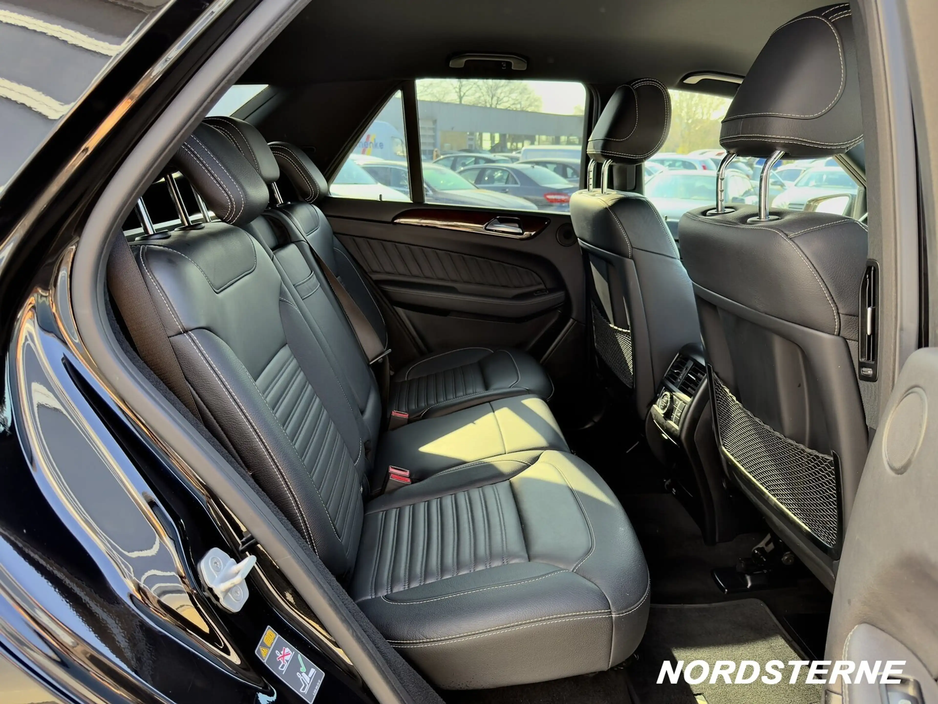 Mercedes-Benz GLE 350 GLE 350 d AMG Line 4Matic MEMORY+NAVI+DISTRONIC — photo 15