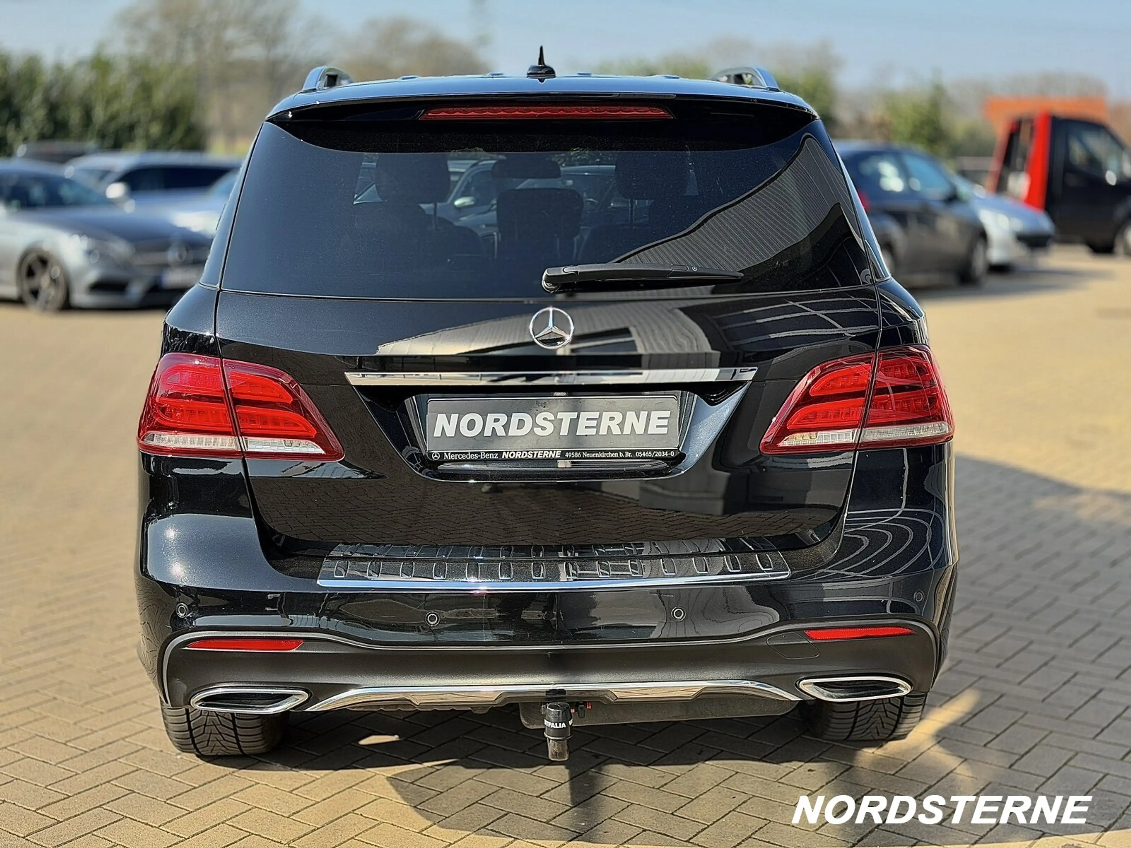 Mercedes-Benz GLE 350 GLE 350 d AMG Line 4Matic MEMORY+NAVI+DISTRONIC — photo 5