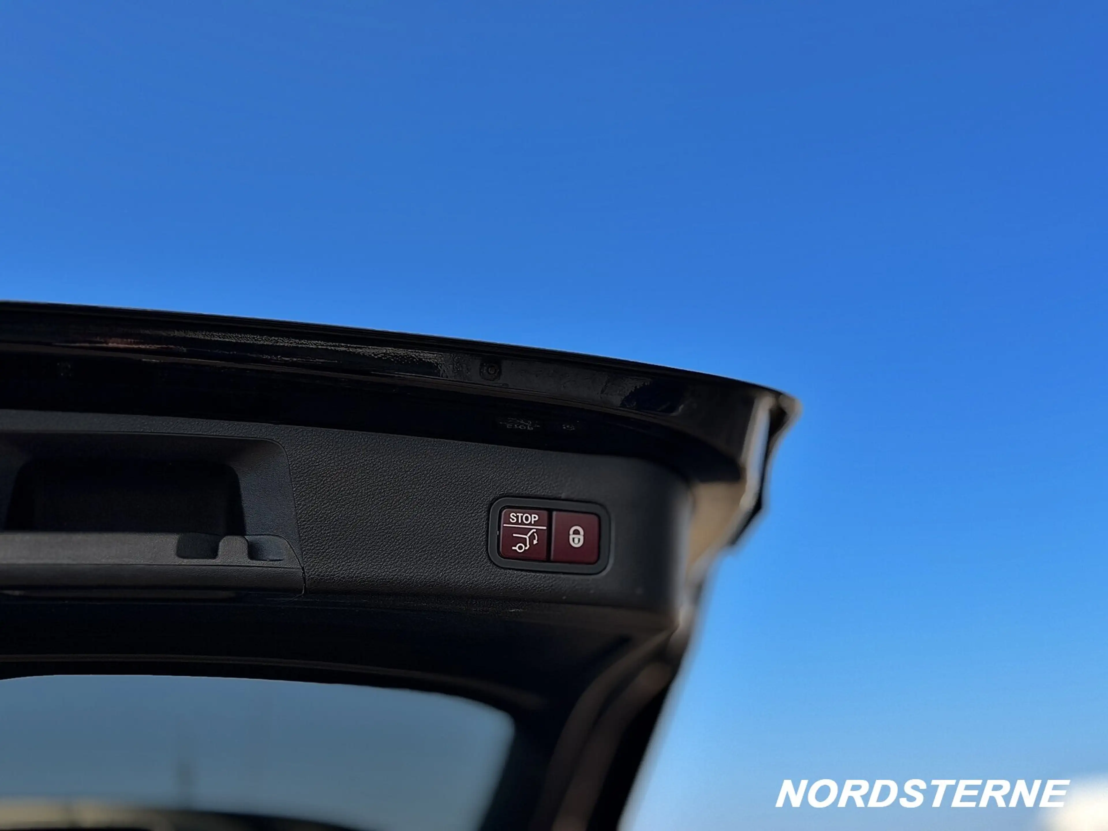 Mercedes-Benz GLE 350 GLE 350 d AMG Line 4Matic MEMORY+NAVI+DISTRONIC — photo 8