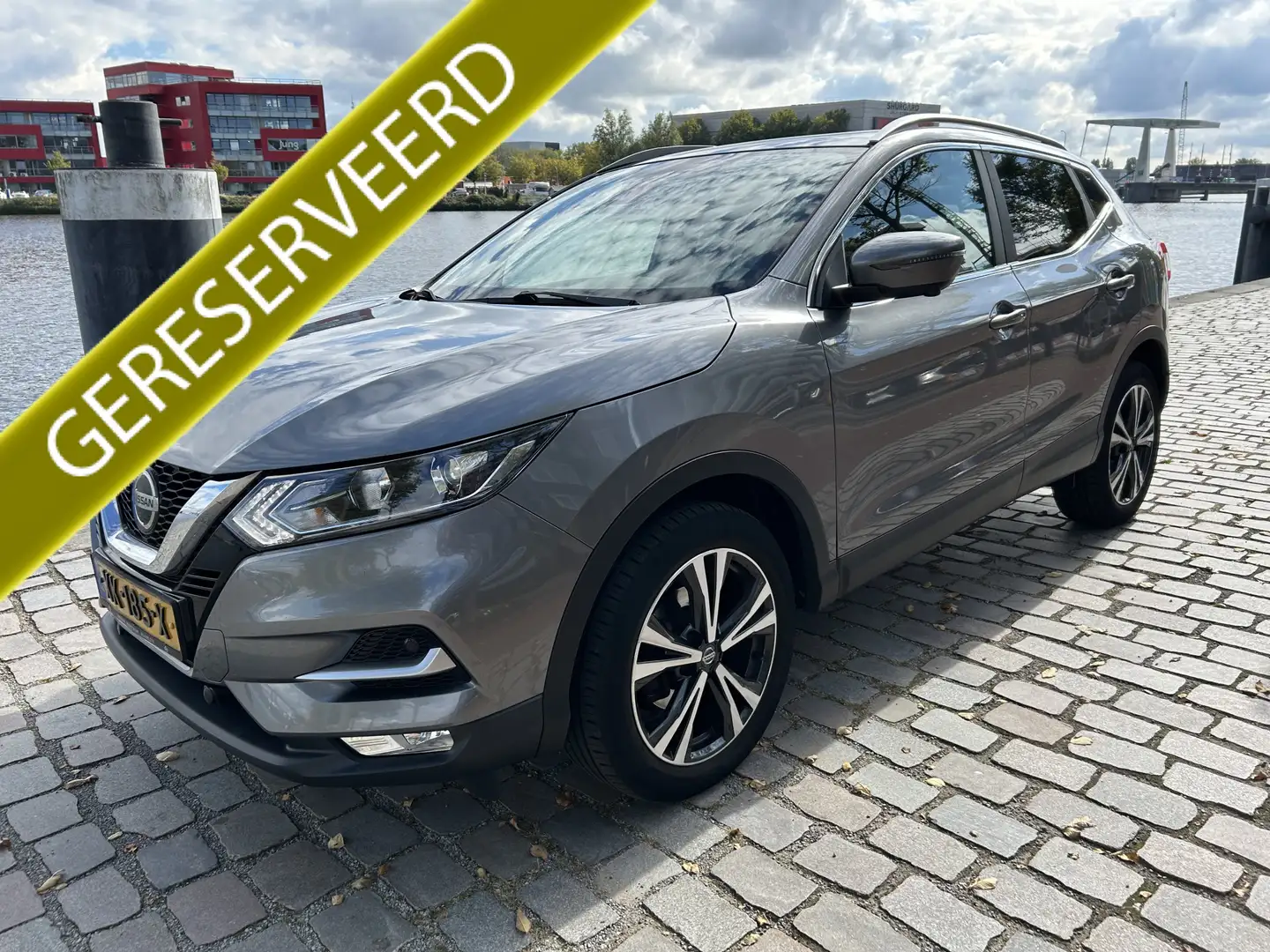 Nissan Qashqai 1.3 DIG-T N-Connecta nieuwstaat 63.000 km panodak Gris - 1