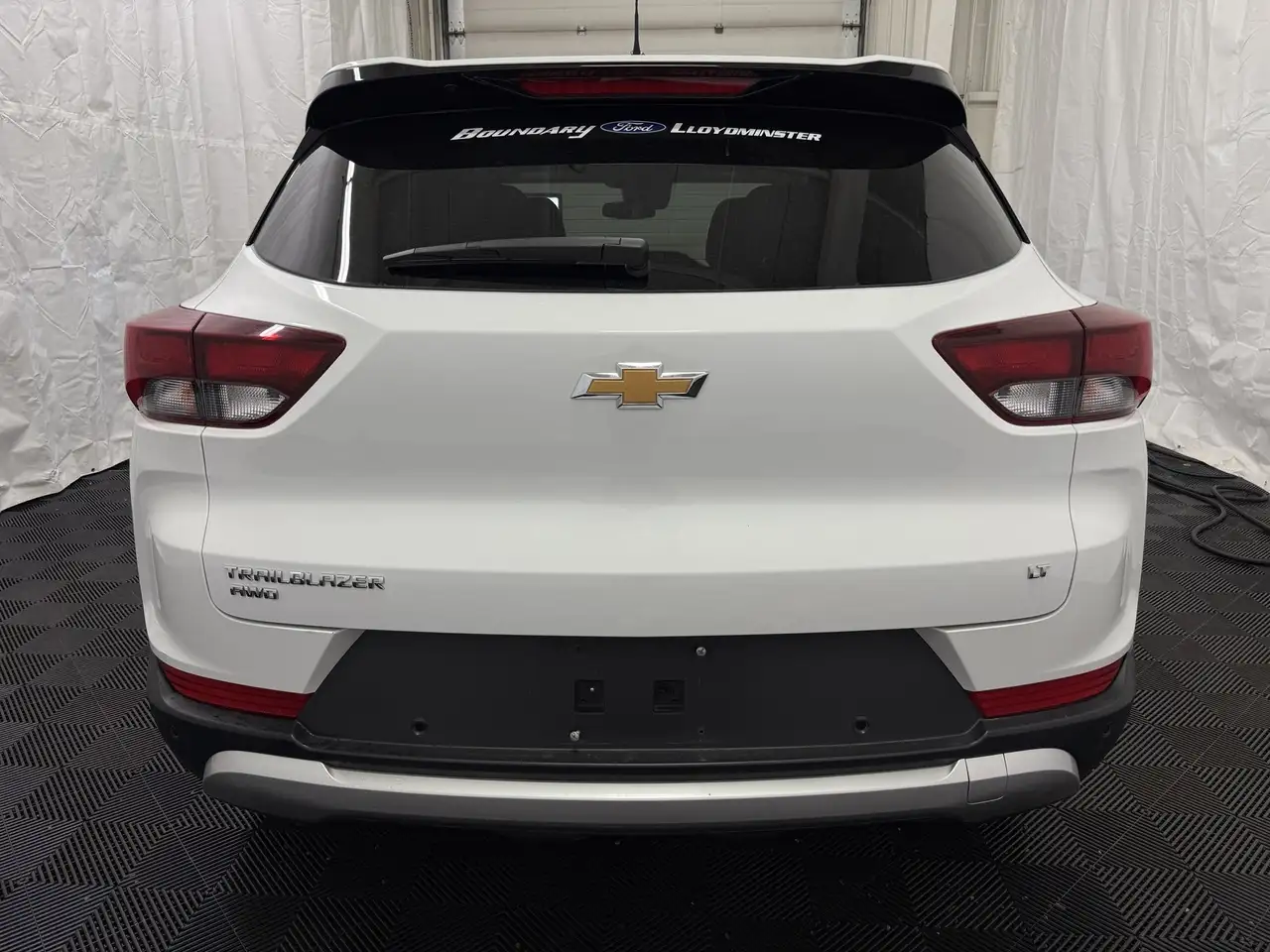 Chevrolet Trailblazer снимка Chevrolet Trailblazer