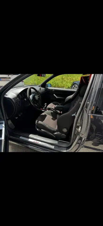 Volkswagen Golf GTI 1.8 5V Turbo 25 Jahre, foto 7