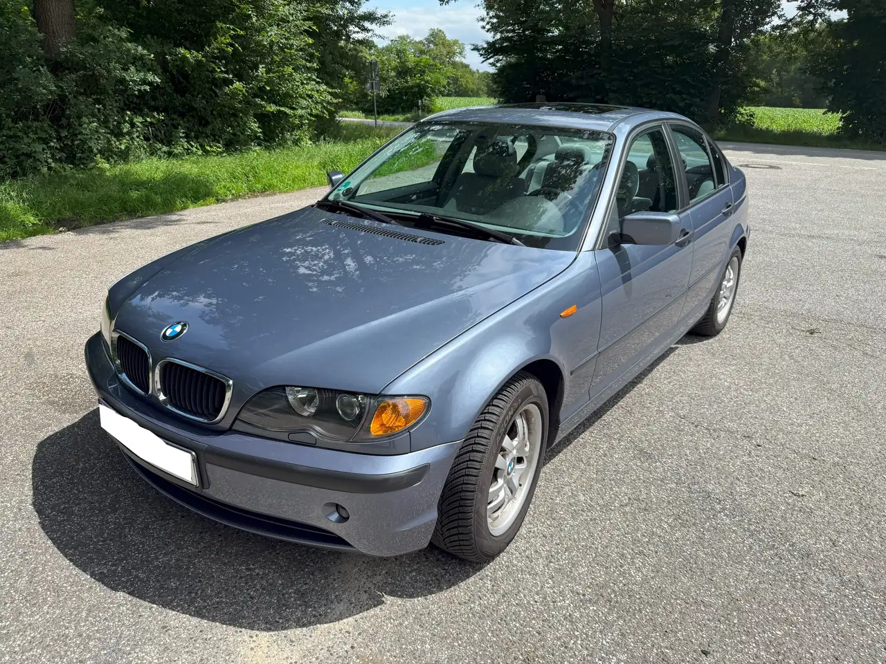 BMW 320