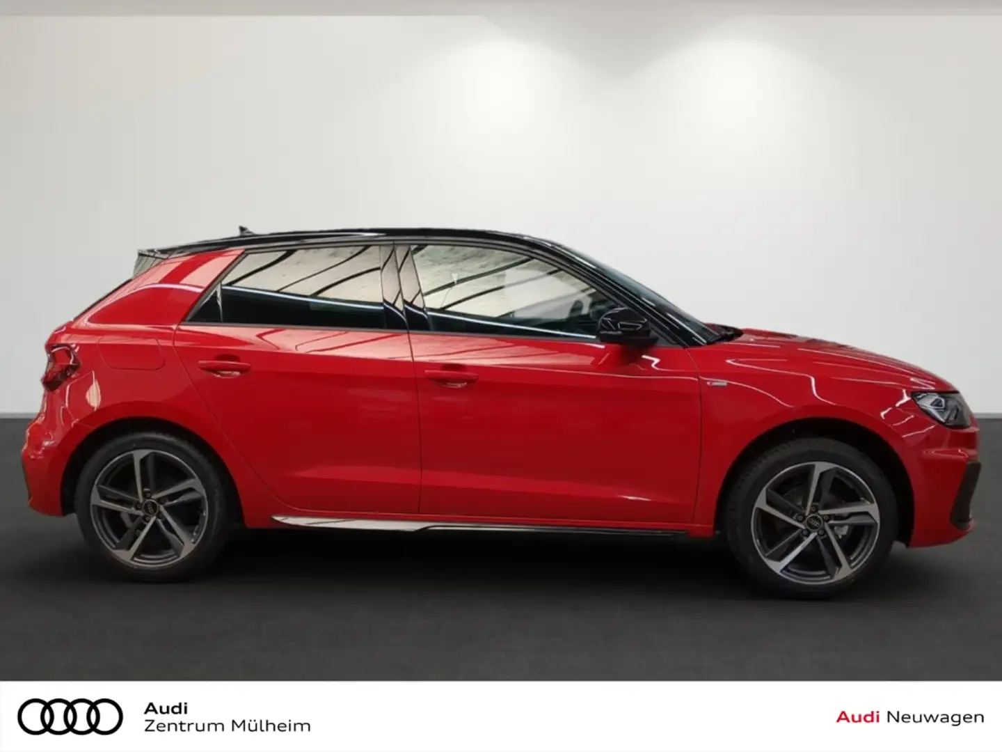 Audi A1 Sportback 25 TFSI S lineDigitales Cockpit Soundsys Rood - 2