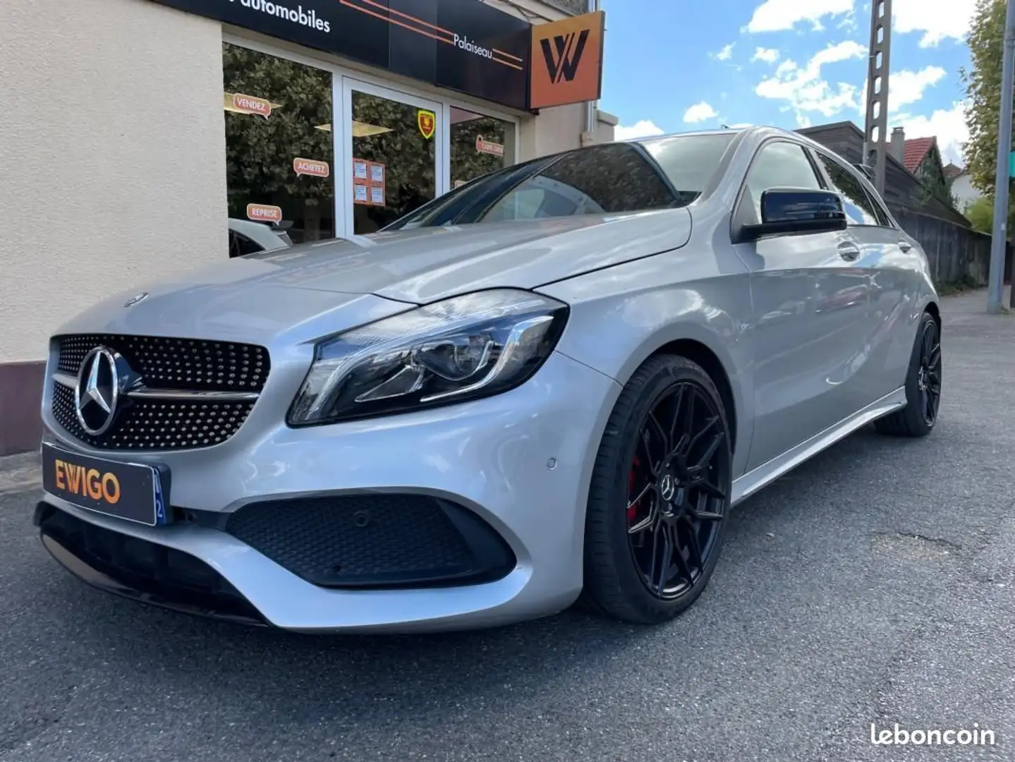 Mercedes-Benz A 180 Mercedes 1.5 180 CDI 110 FASCINATION PACK AMG TOIT OUVRANT FAIBLE KILOMETRAGE Gris - 1