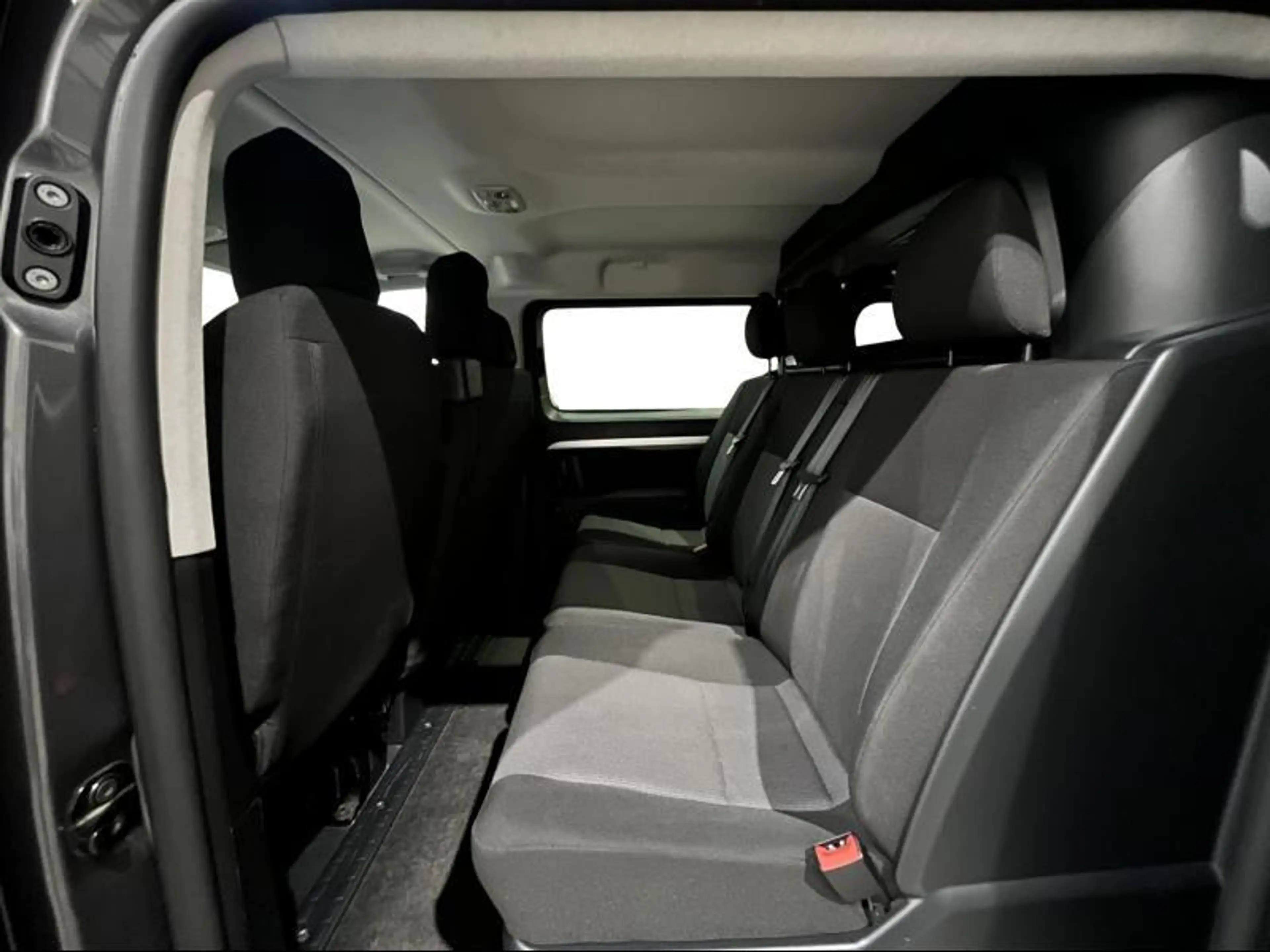 Peugeot Expert Premium | 360° Camera | Carplay | Driver Alert — photo 11