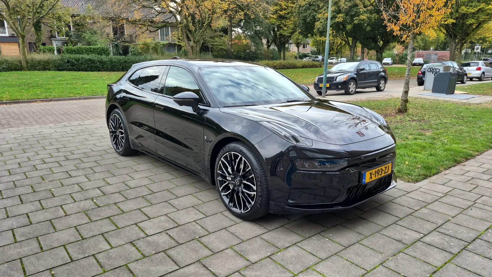 Zeekr 001 AWD Privilege Schwarz - 2