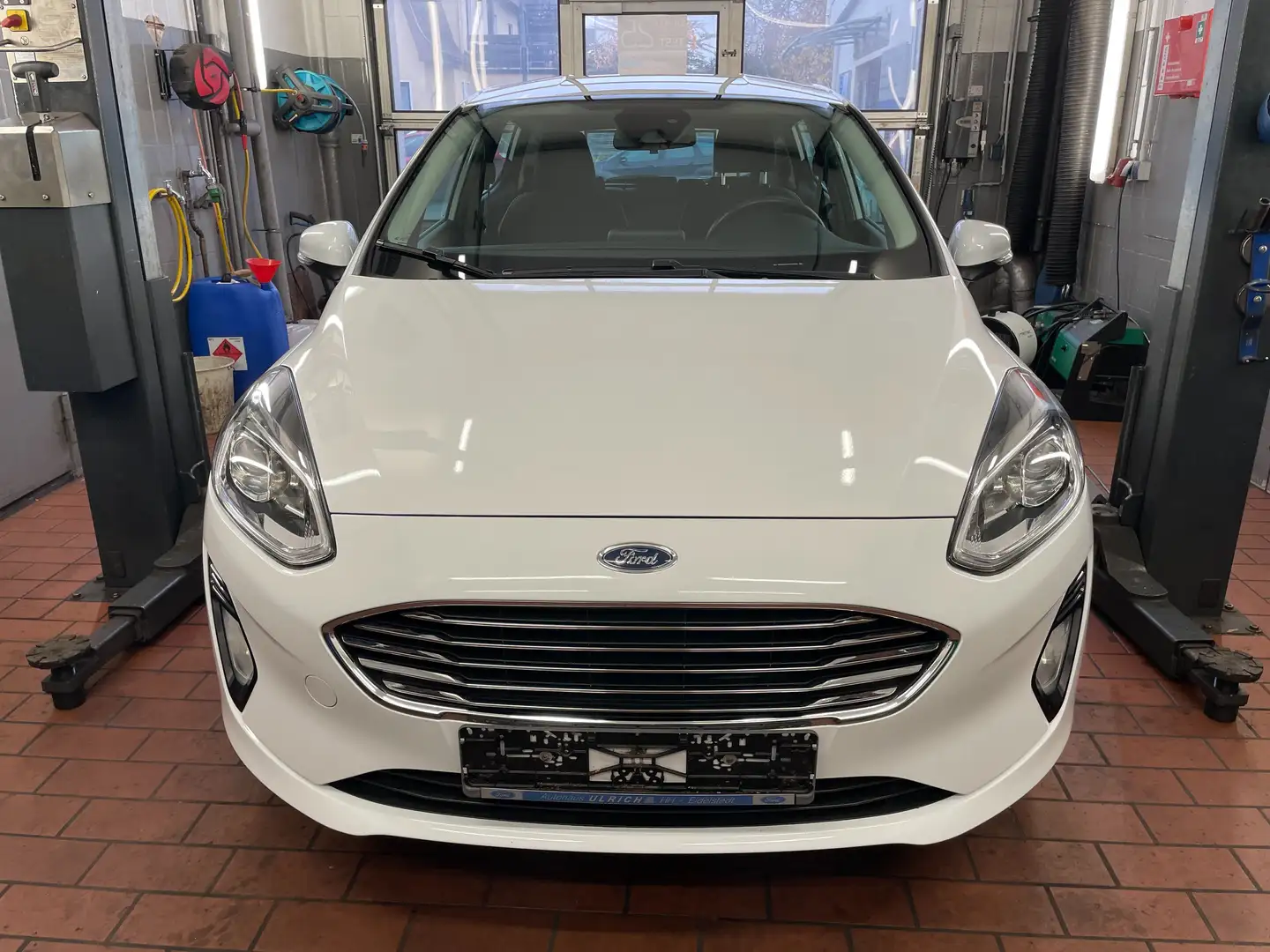 Ford Fiesta Titanium mit Original 7.960 km Blanc - 2