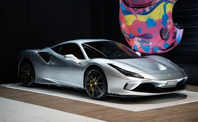 Ferrari F8 Tributo I Atelier V8 3.9L 720 ch Carbone Française