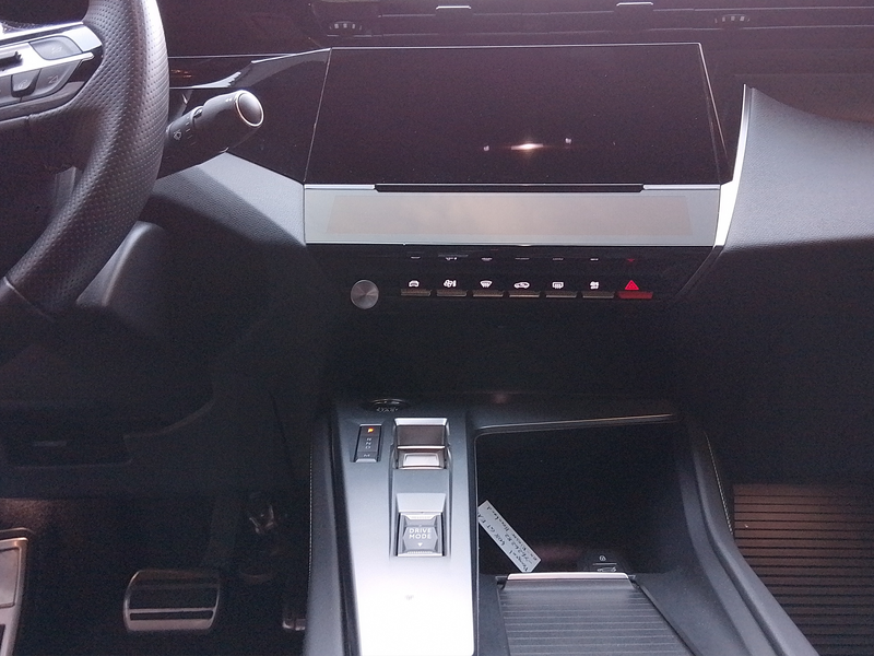 Peugeot 408 408 GT PureTech 130 EAT8 — photo 10