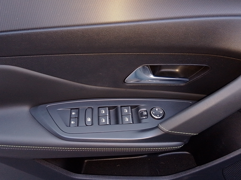 Peugeot 408 408 GT PureTech 130 EAT8 — photo 7