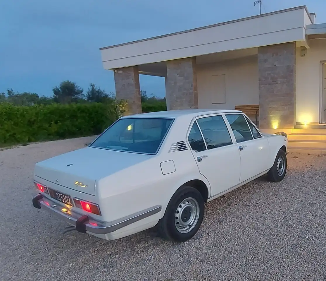 Alfa Romeo Alfetta 1.6 my75, foto 2