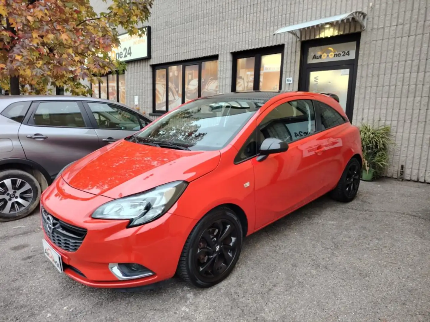Opel Corsa 1.2 Coupé b-Color NEOPATENTATI - PREZZO REALE - 1