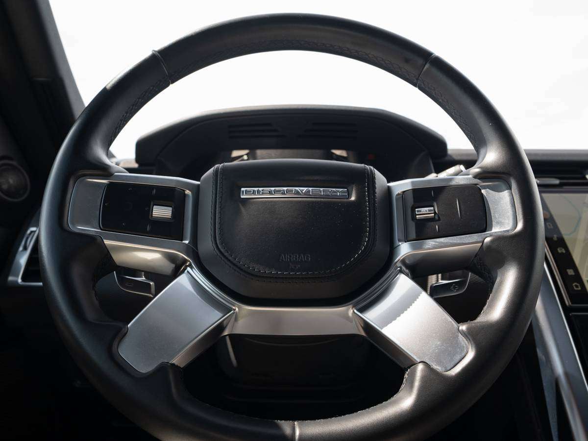 2023 Land Rover Discovery P360 R-DYNAMIC HSE thumb 12