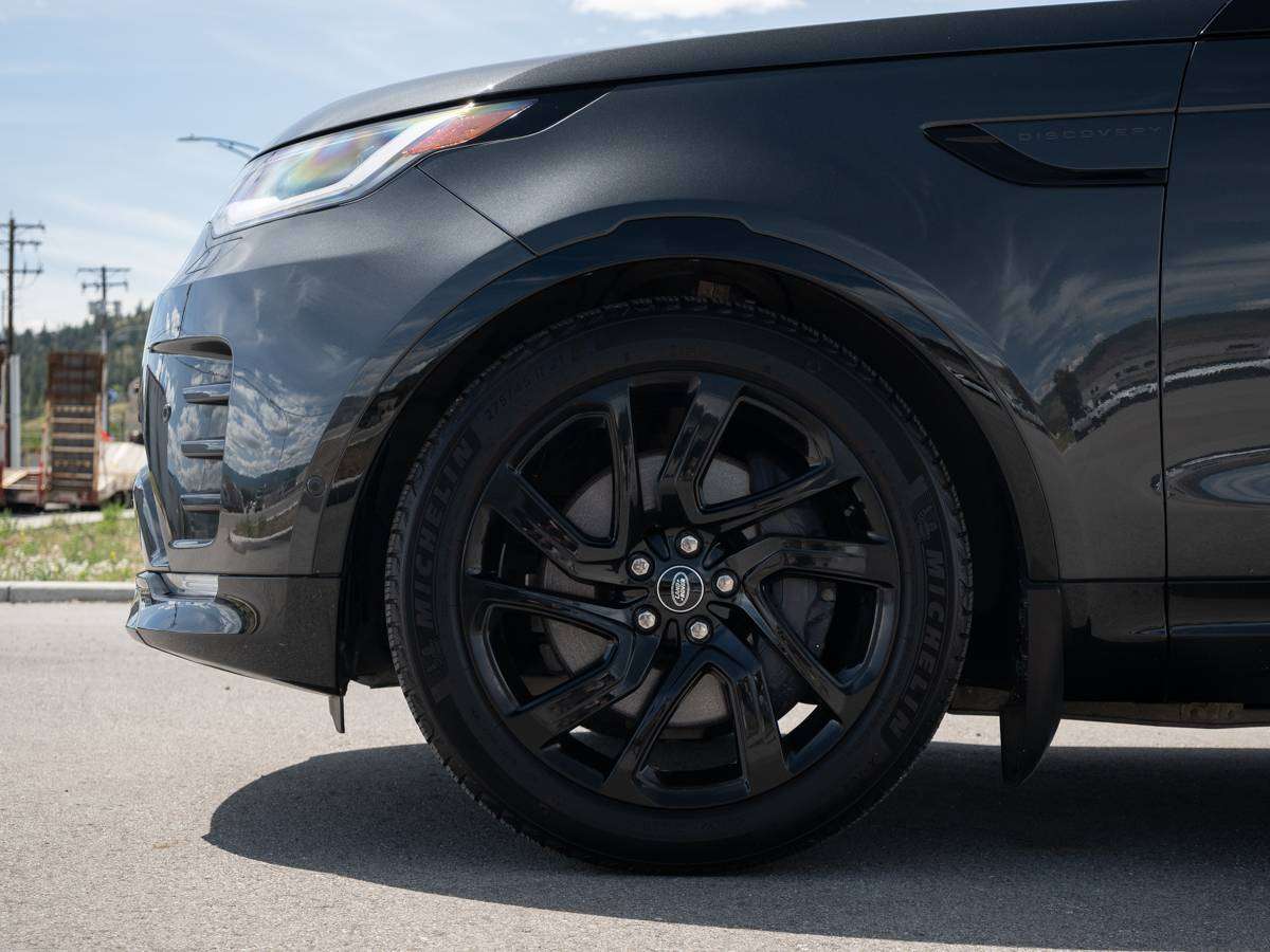 2023 Land Rover Discovery P360 R-DYNAMIC HSE thumb 9