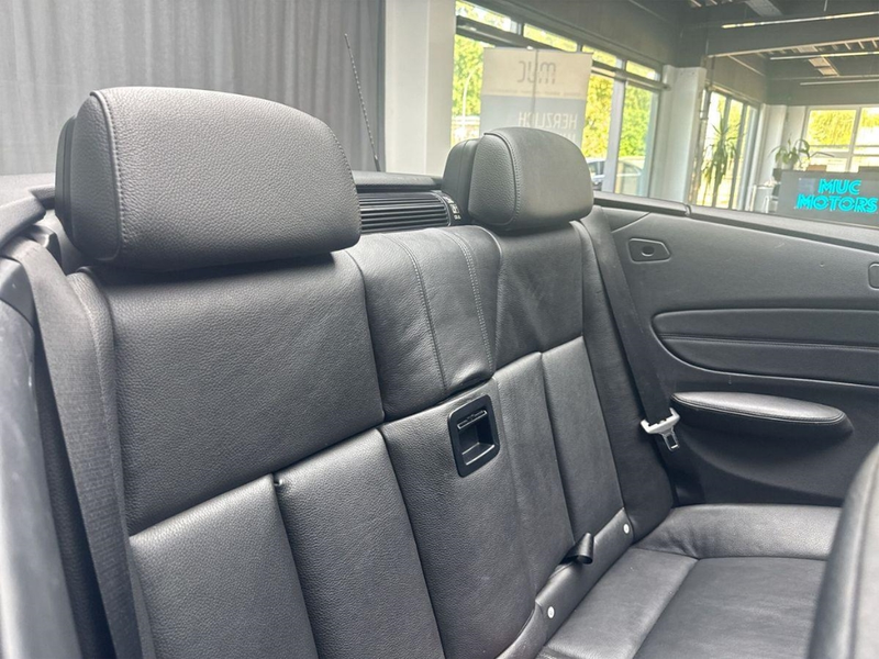 BMW 118 Cabrio Leder aus Rentnerhand — photo 11